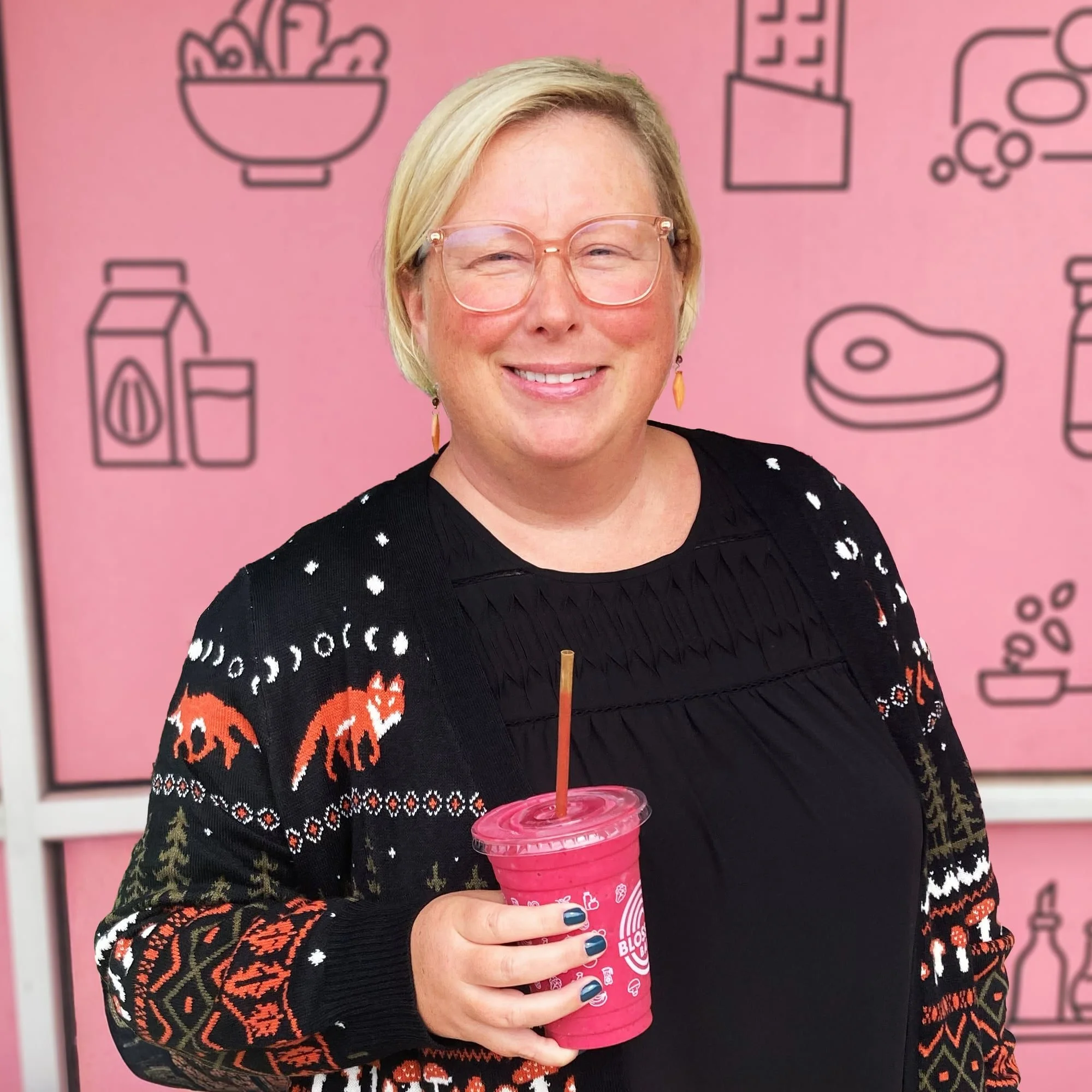Jill loves the Pink Beauty!

&quot;It&rsquo;s my favorite because it&rsquo;s refreshing, not too sweet, and makes me feel great all day. It always gives me a little boost.&rdquo;

#staffpick #pinkbeauty