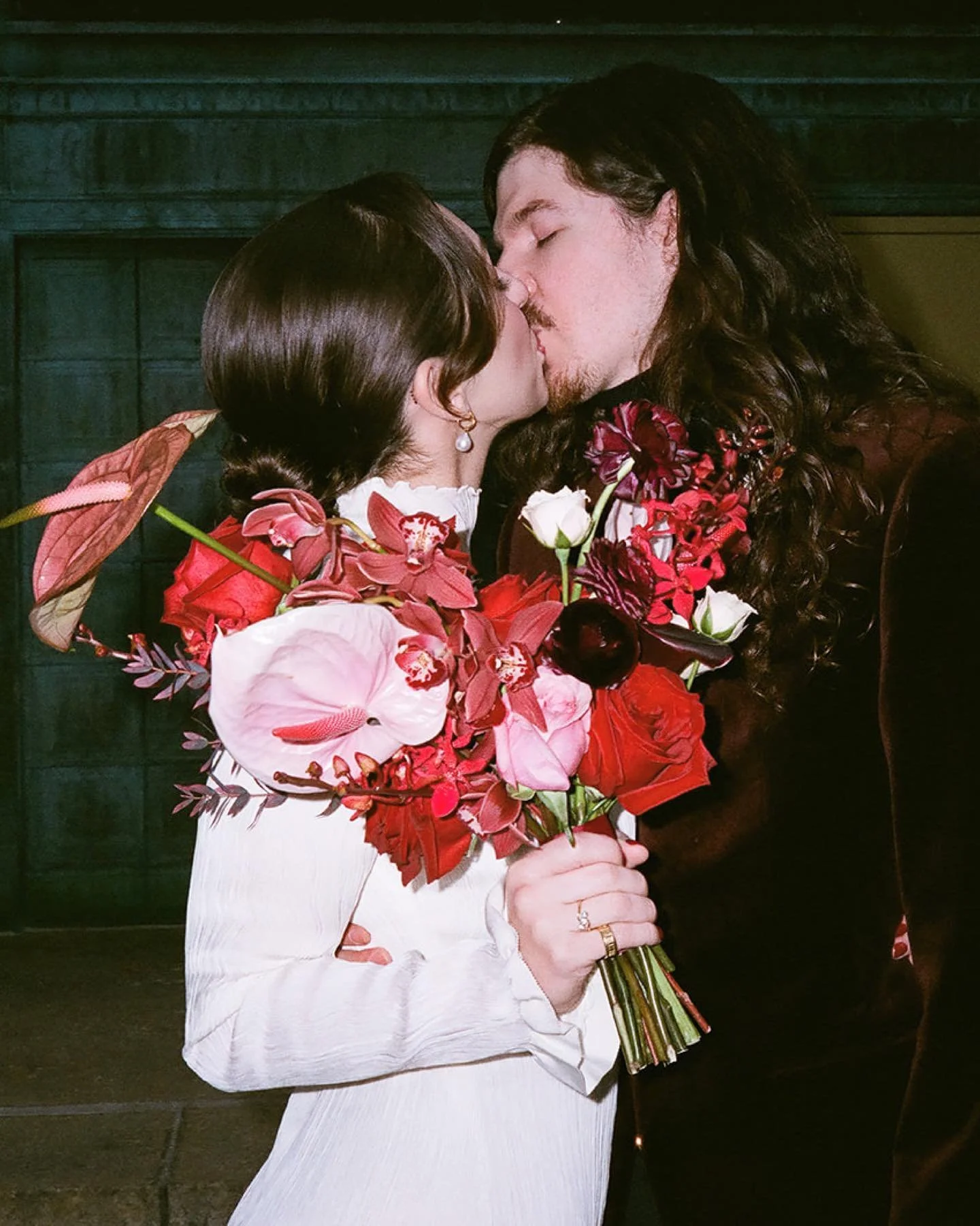 Happy anniversary to these cool kids 🫶🏽