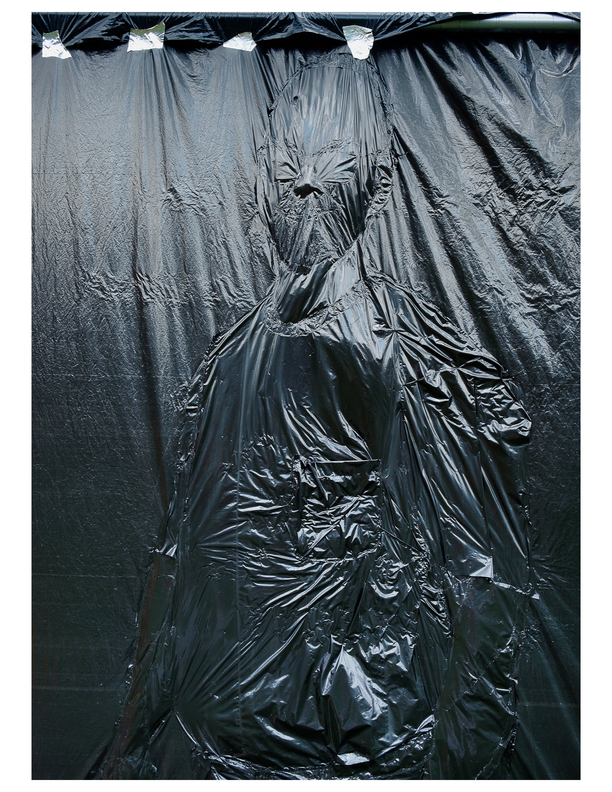  Colored Trash Bags and Ready-made  7’ X 4’  2021 
