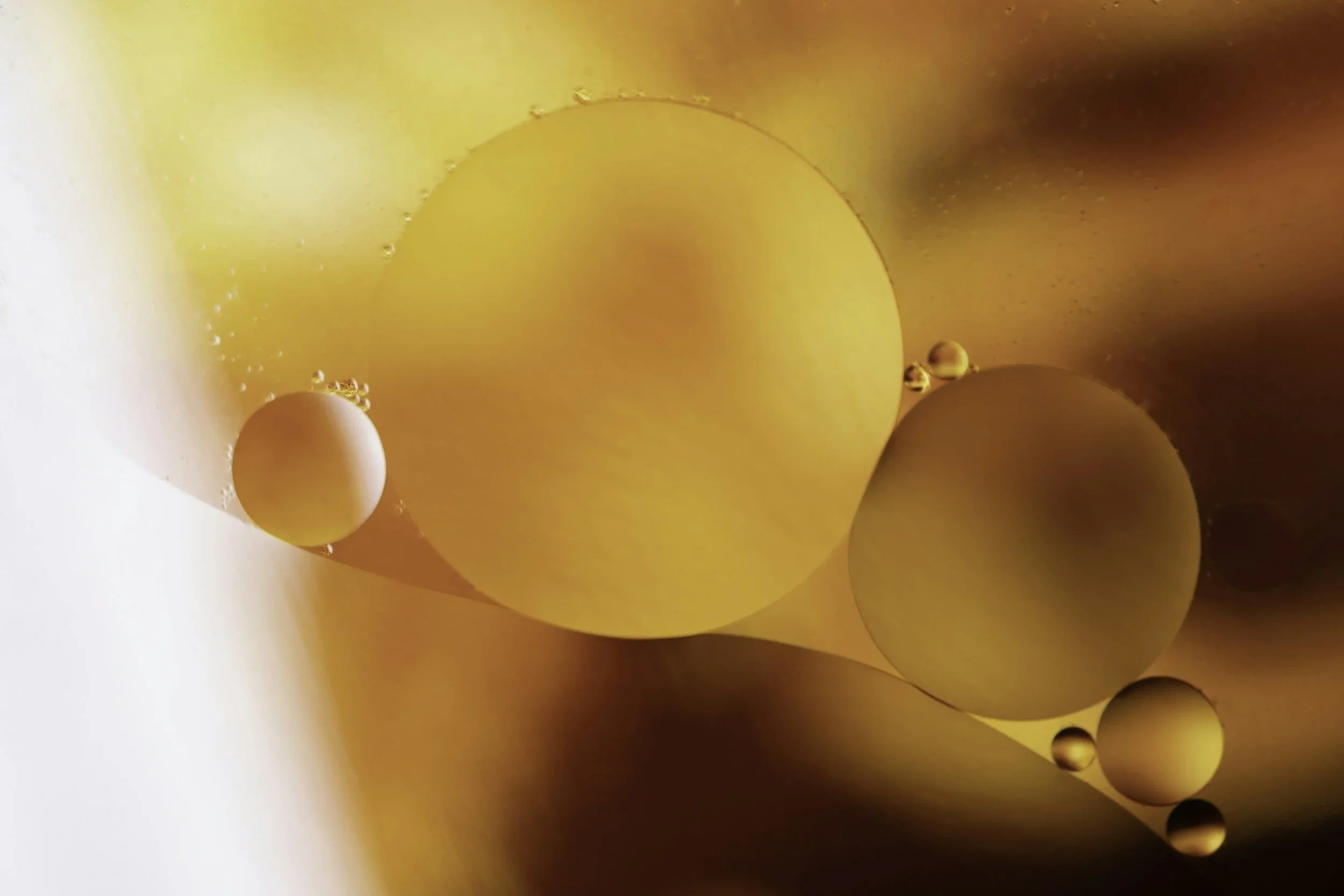 Why You Shouldn’t Put Castor Oil on Your Hair (and What to Use Instead)