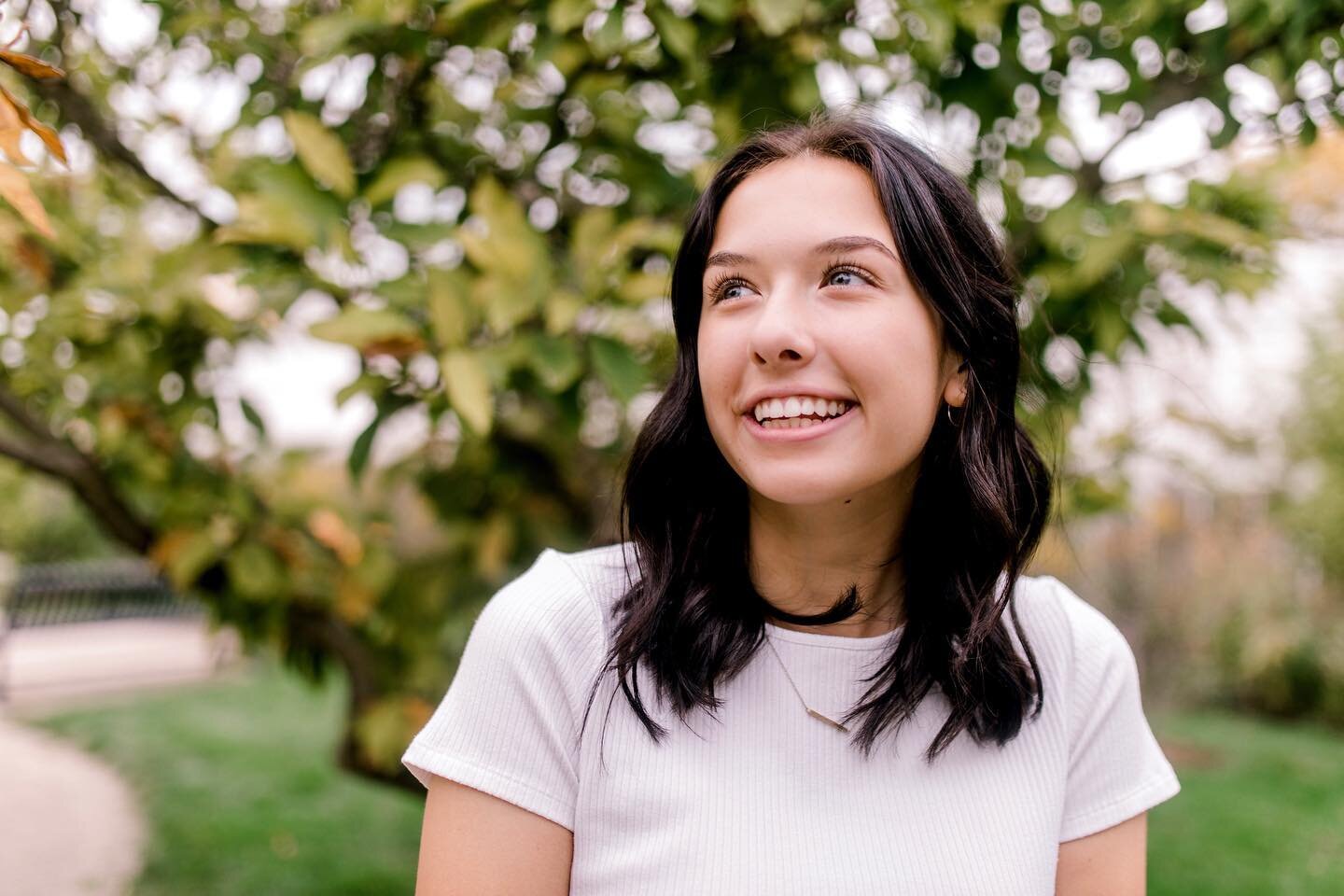 I got to meet Rachel last week and honestly, isn&rsquo;t she the cutest? I love senior sessions because so much of their personality is on display, and because I feel cool that all these awesome people and hanging with ME (it&rsquo;s not weird if I c