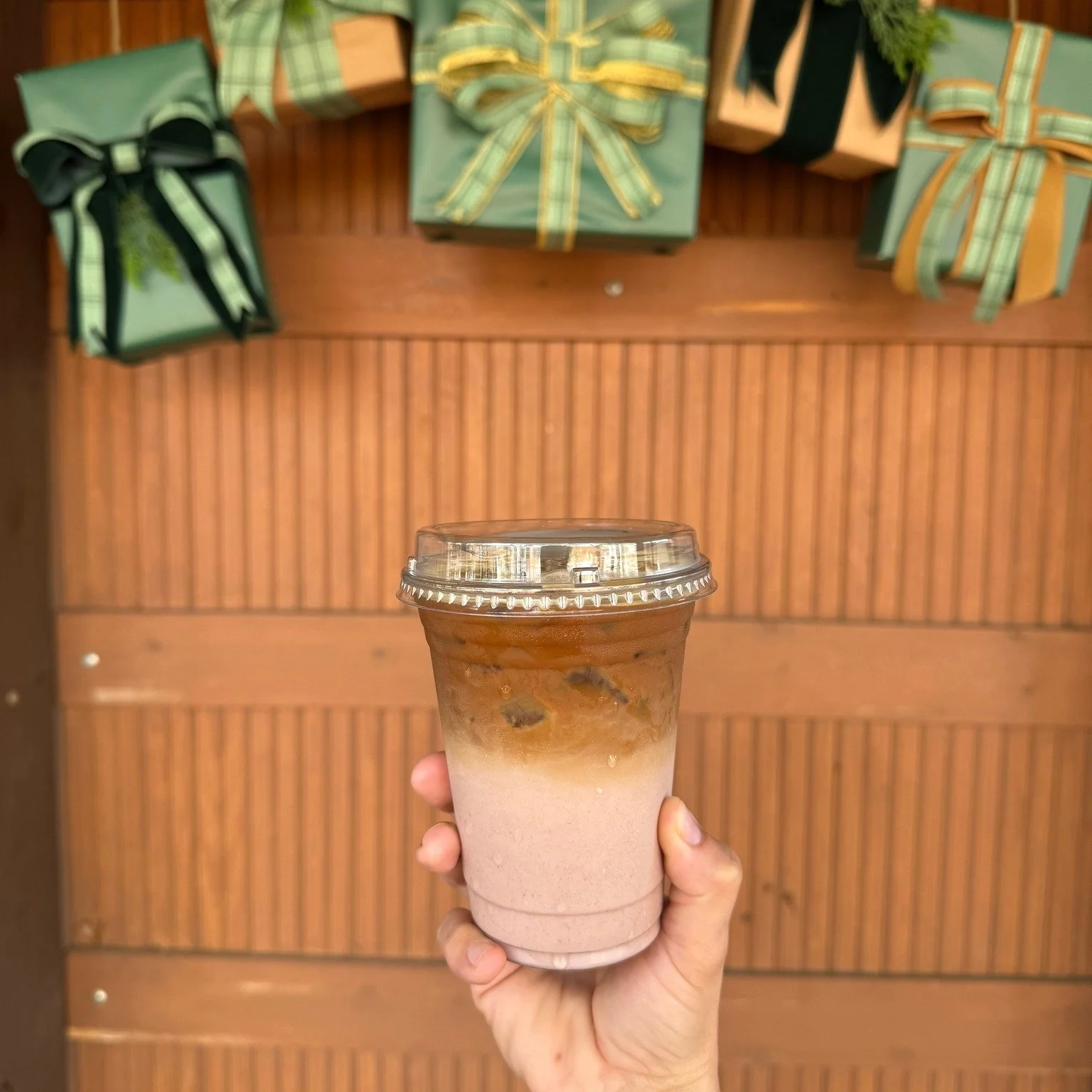 Red Velvet Cake Latte: because cake for breakfast is fully acceptable in December.

#redvelvetcake #redvelvetcakelatte #southerngirlcoffeecompany #cakeforbreakfast