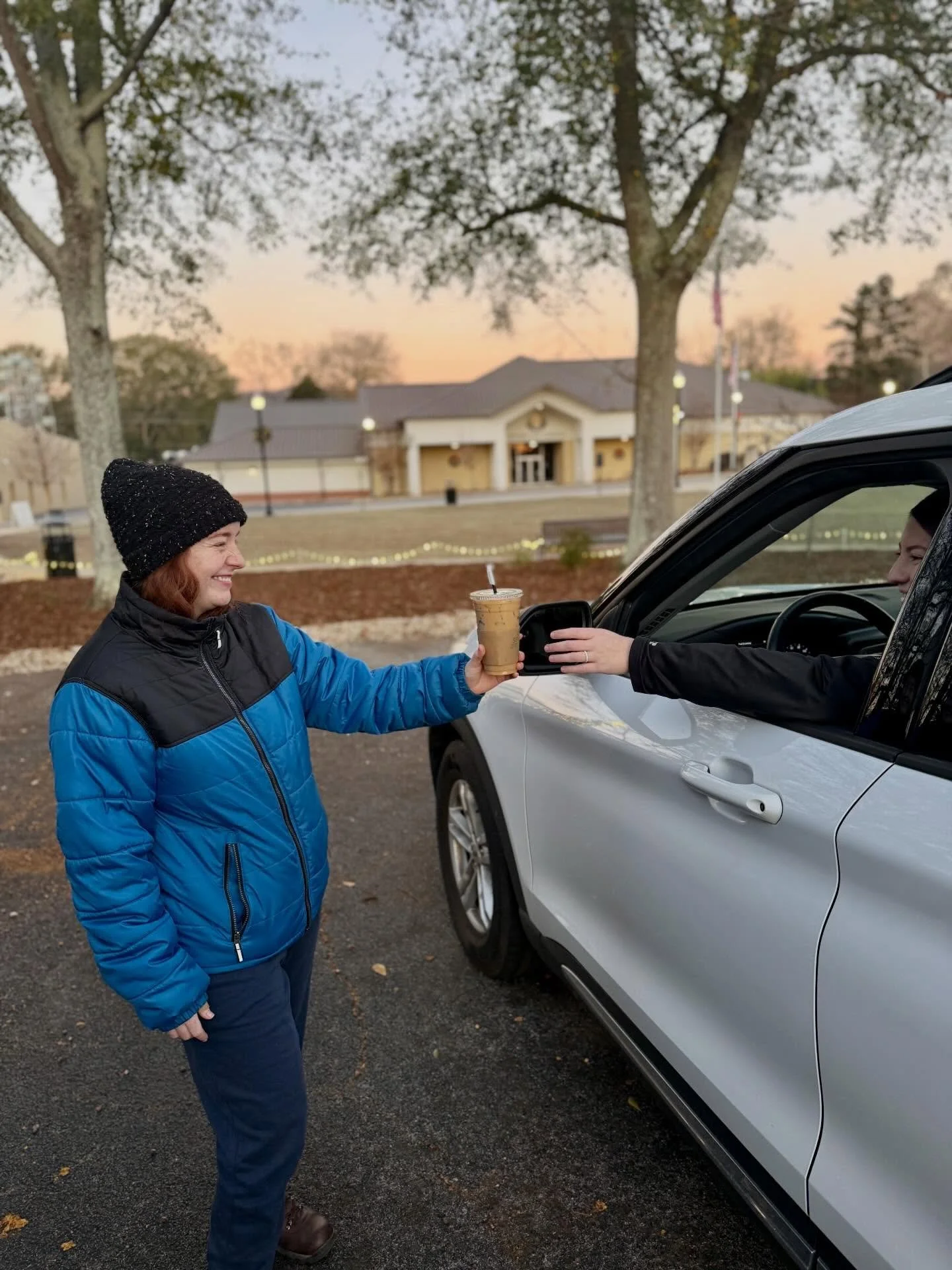 Cold day curbside ❄️☕️
📞 Call 256-525-8817
💳 We&rsquo;ll text a payment link
🚗 Tell us when you arrive &amp; we&rsquo;ll bring it out

#southerngirlcoffeecompany #curbside #staywarm