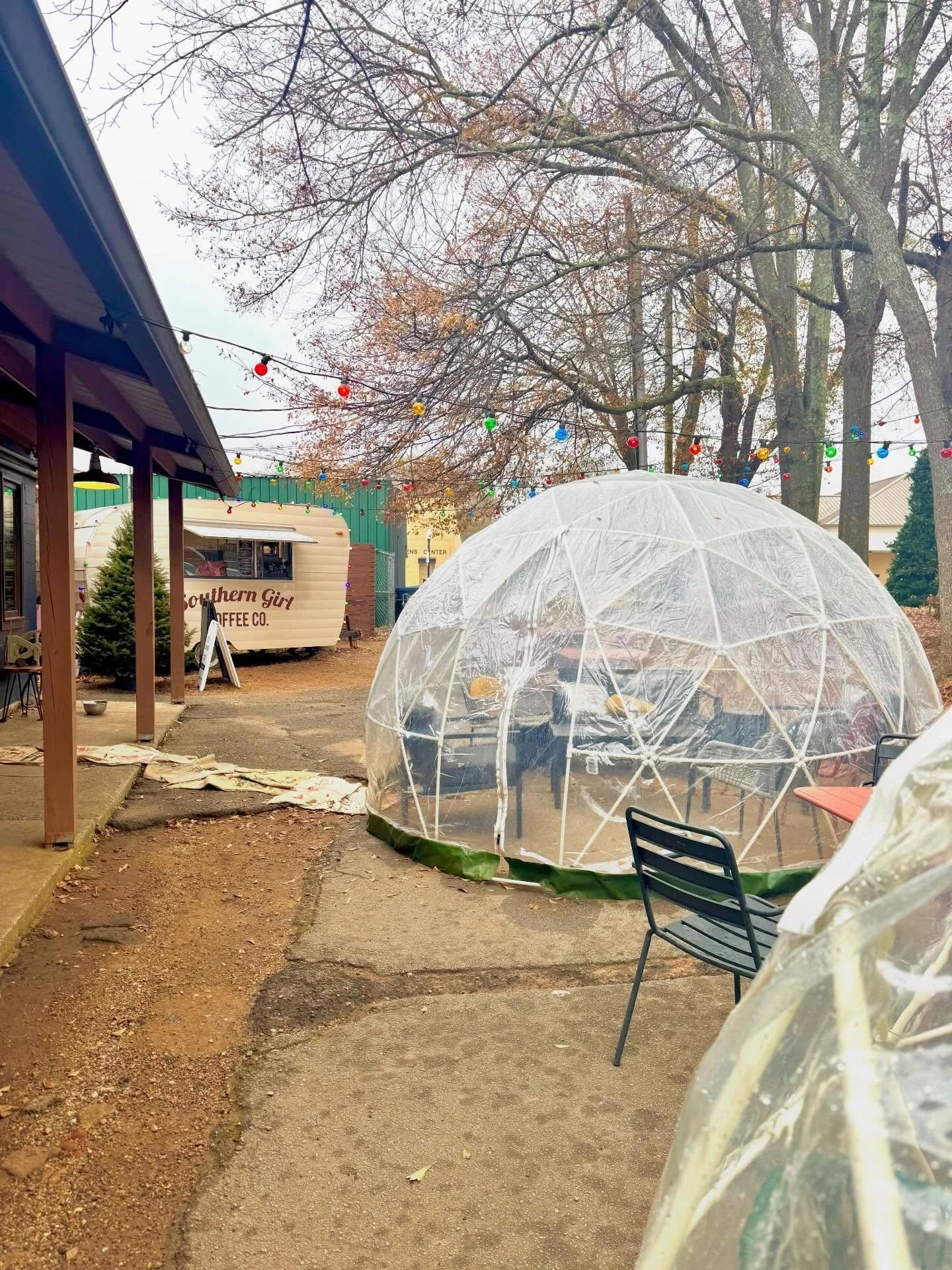 We hope y&rsquo;all had the merriest Christmas 🤍🎄
If you need a cozy cup today, we&rsquo;re open &lsquo;til 2 ☕️