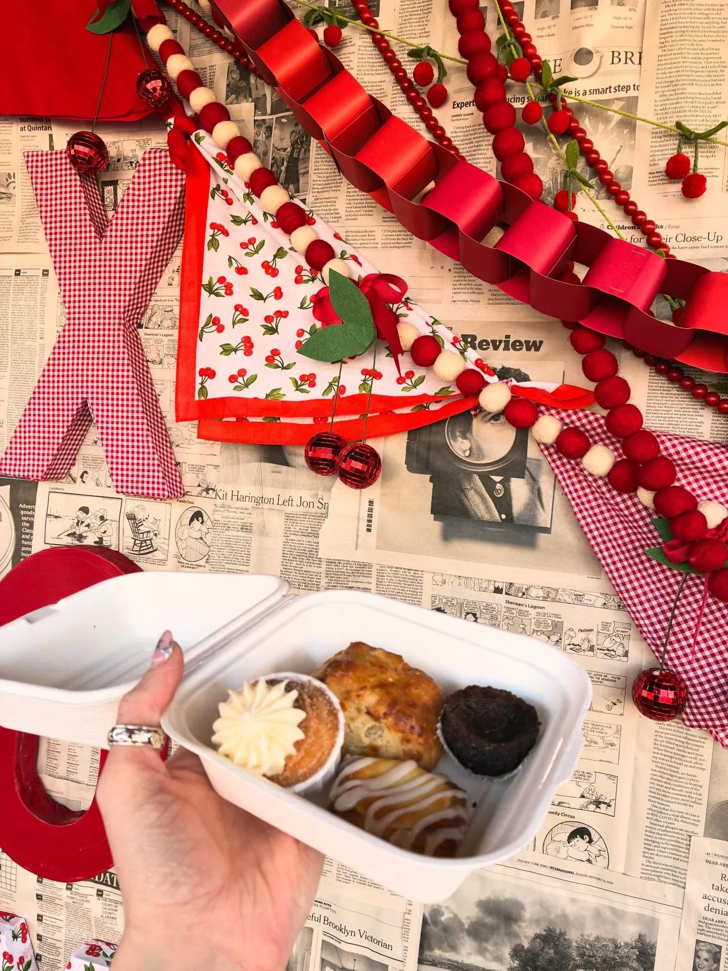 All you &ldquo;knead&rdquo; is love 💕 
Come get a mini pastry box before they&rsquo;re gone!