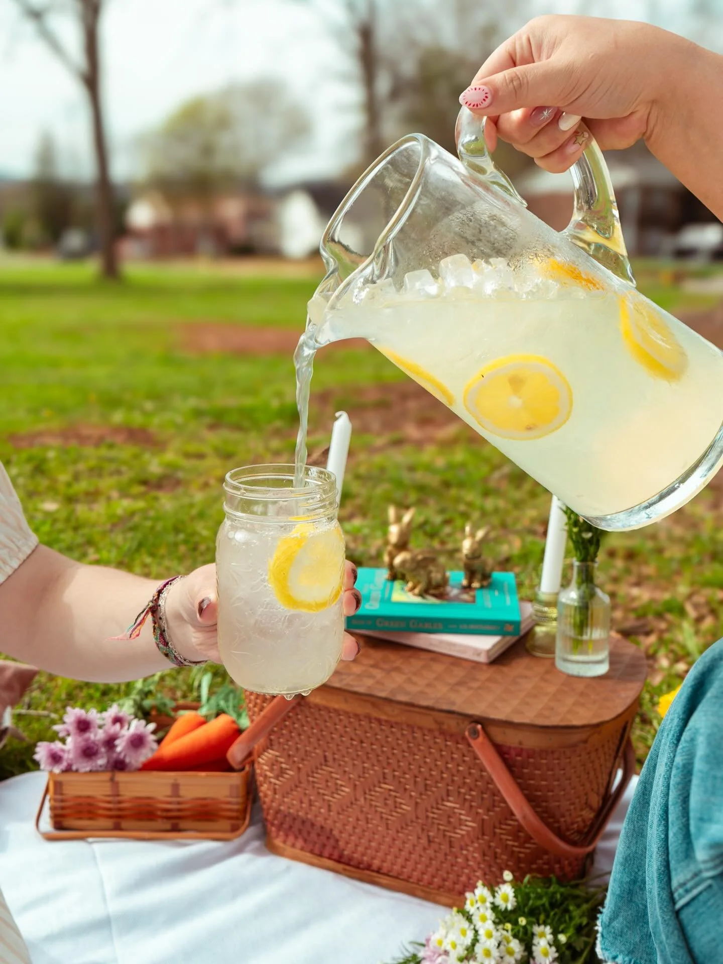 It&rsquo;s a coffee in the morning, lemonade in the afternoon kinda day ☕🍋✨

#lemonade #southerngirlcoffeecompany #alleycoffeeshop #sgc