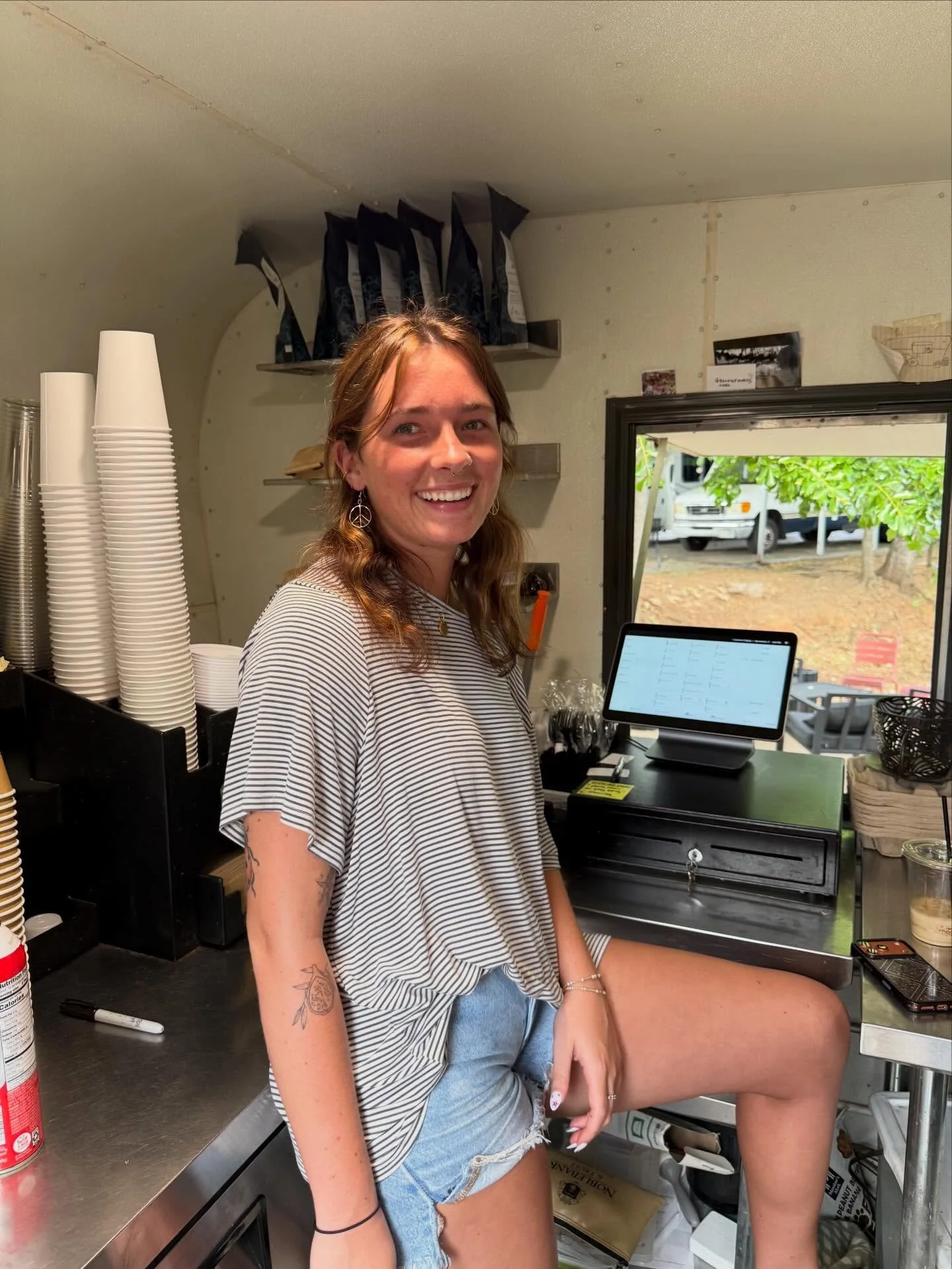 Only 2 more days of Zoey behind the bar in the trailer 🥲☕️
Come see her, grab your favorite drink, and give her some love before her last shift 🤍