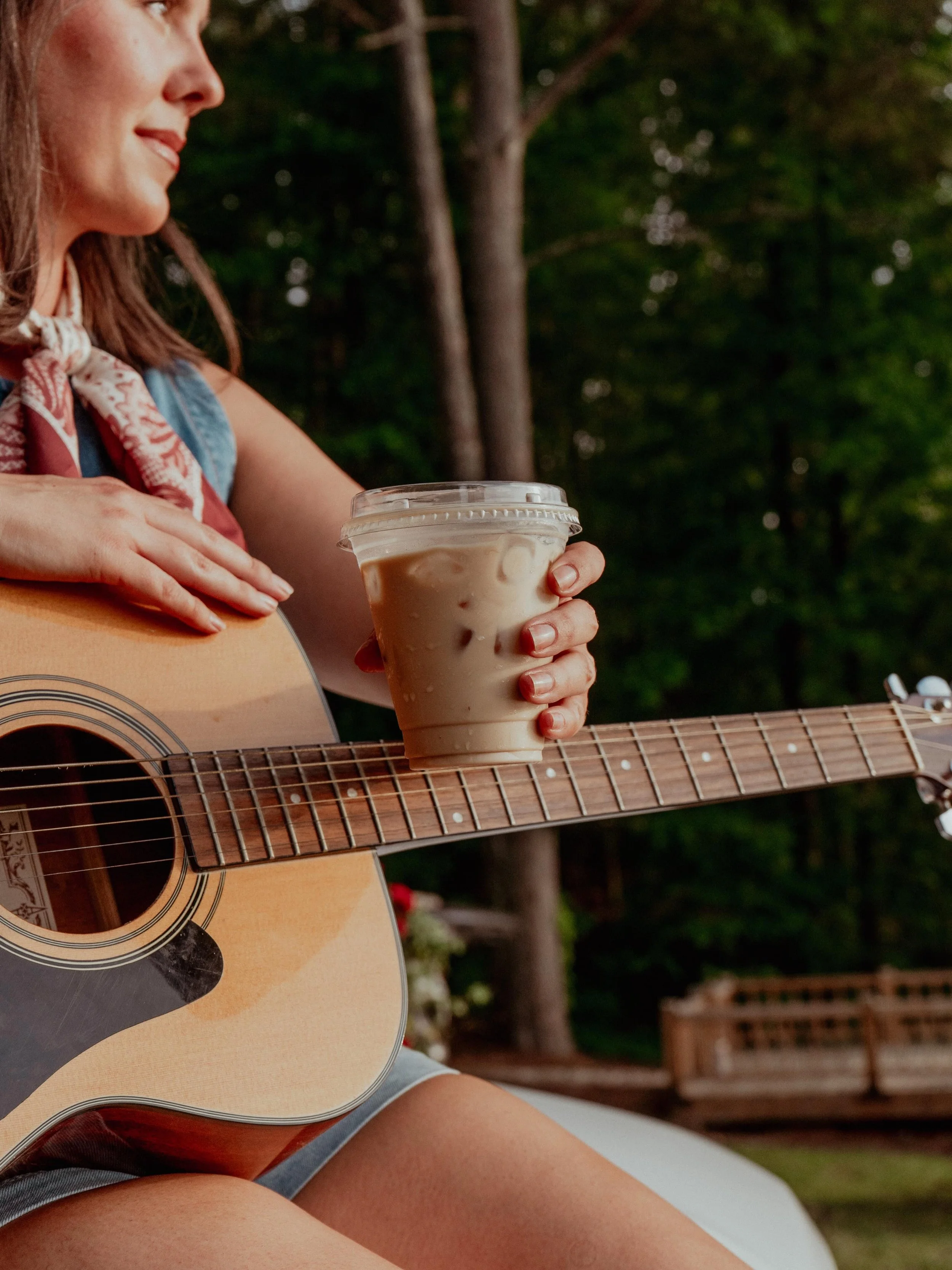 🎵Oh, play me some Mountain Music 🎵

A little blackberry. A little honey. A whole lot of Southern summer.

Inspired by the kind of days spent outside until the lightning bugs came out, this latte is sweet, familiar, and made to be enjoyed with your 