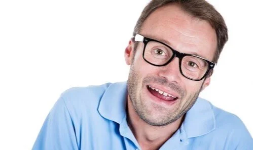 Are you the guy who will give others the shirt off your back and not ask for anything in return? On the flip side, do you find yourself choosing women who take advantage of you, and then feel used and angry as a result? Are you concerned that this everyday people-pleasing holds you back in life?