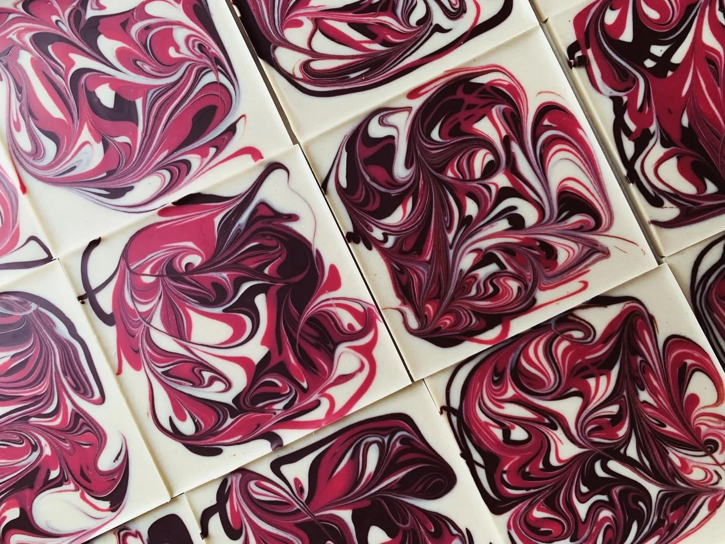 In case you were curious and hella inspired by @alysaxliu this is what a triple lutz triple loop looks like in chocolate form 😆 ⛸️

Being a chocolate rebel is nowhere near as courageous, but being our authentic self when crafting chocolate is defini