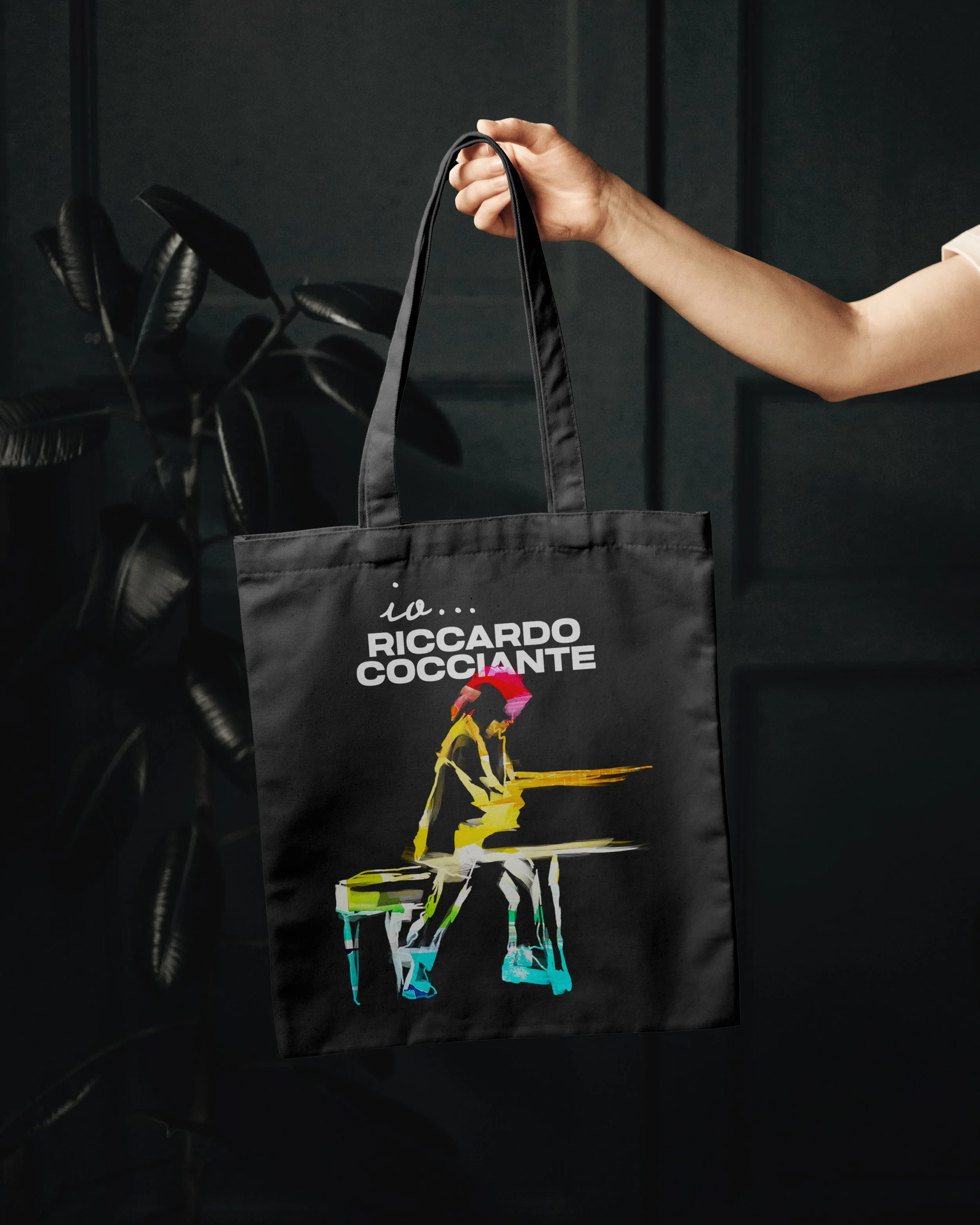 Canvas Bag in Leaving Room Mockup.jpg