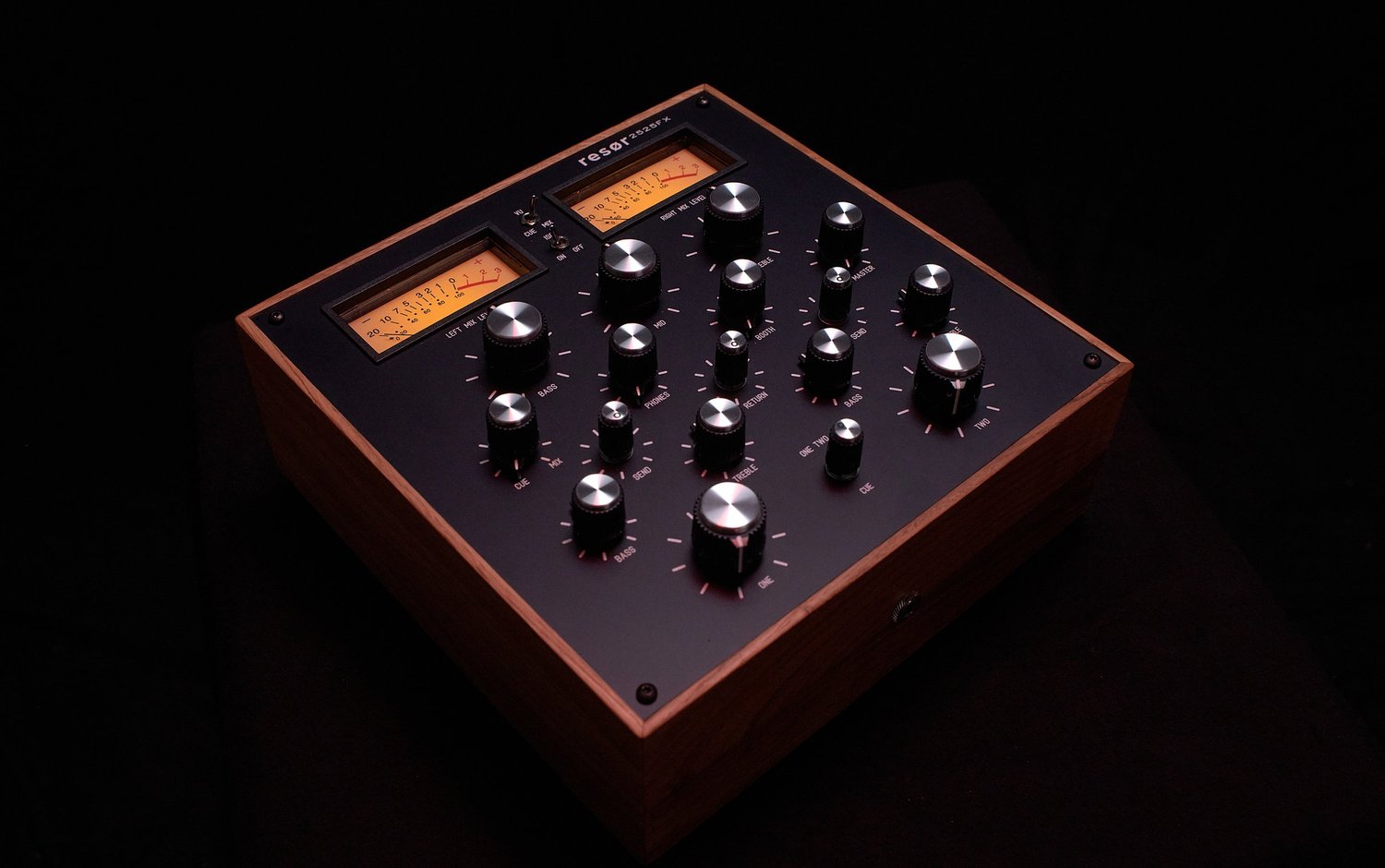 Resør Electronics Discrete Rotary DJ Mixers Handcrafted in Berlin