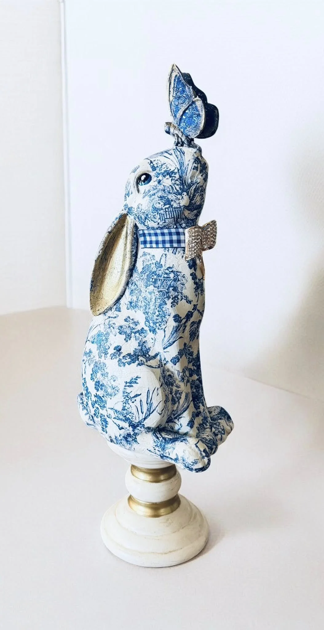 How to Decoupage a Bunny with Blue &amp; White Toile Napkins