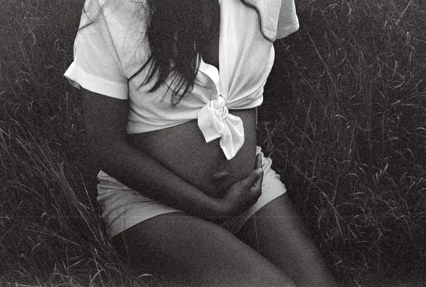 Rae and her baby // underexposed 35mm BW film gifted by @wendydelamont