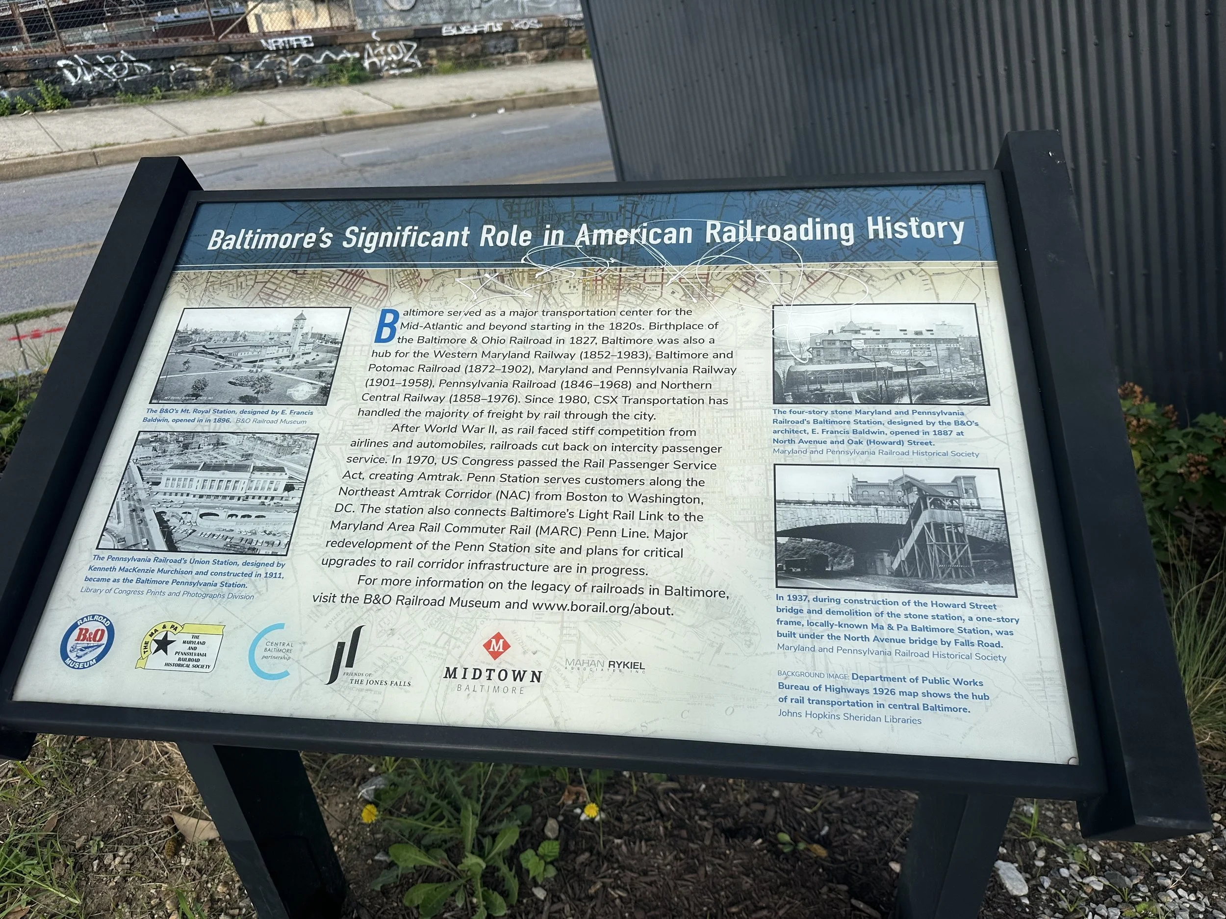 RR sign.jpg