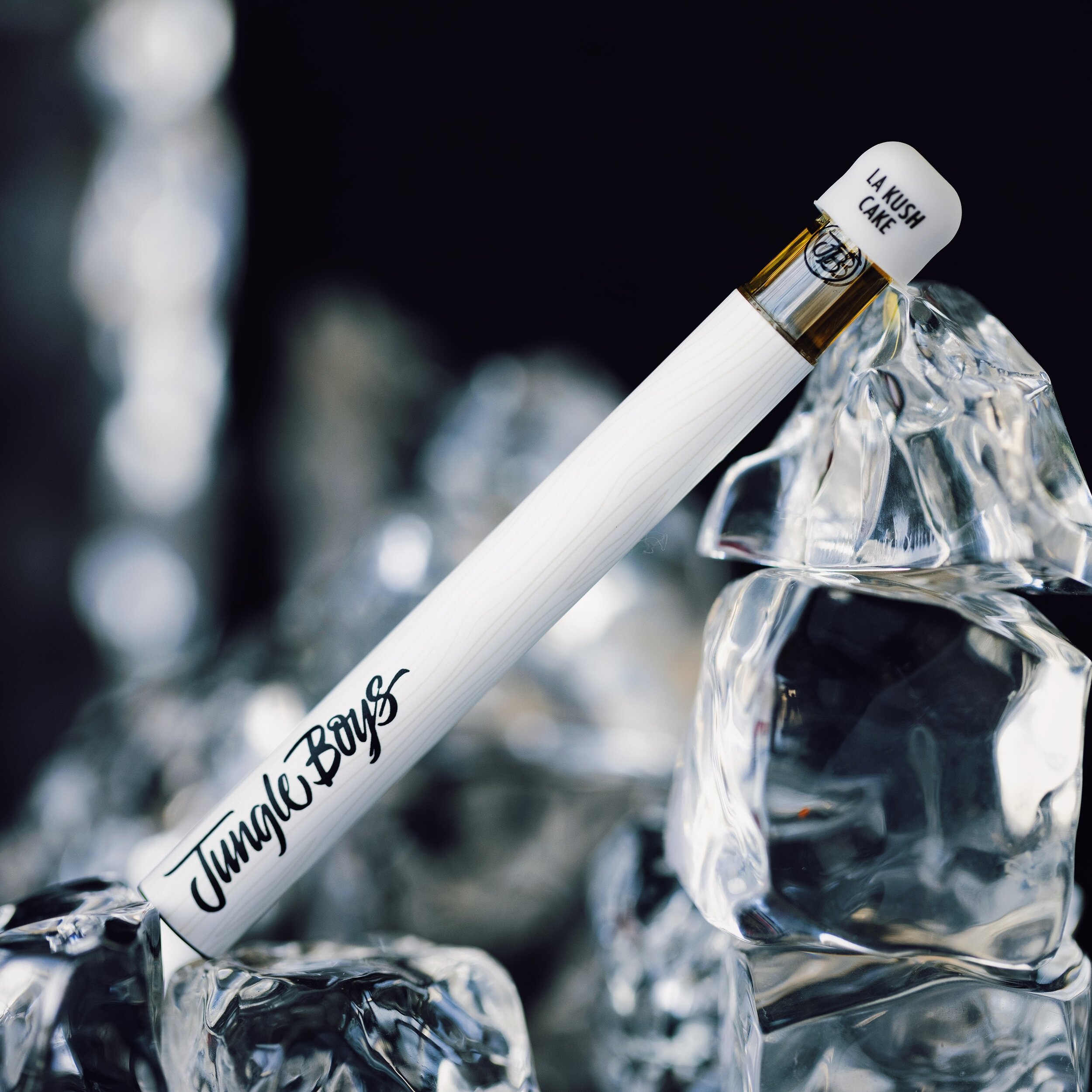 JUNGLEBOYS_PRODUCTSHOT_VAPEPEN-4.jpg