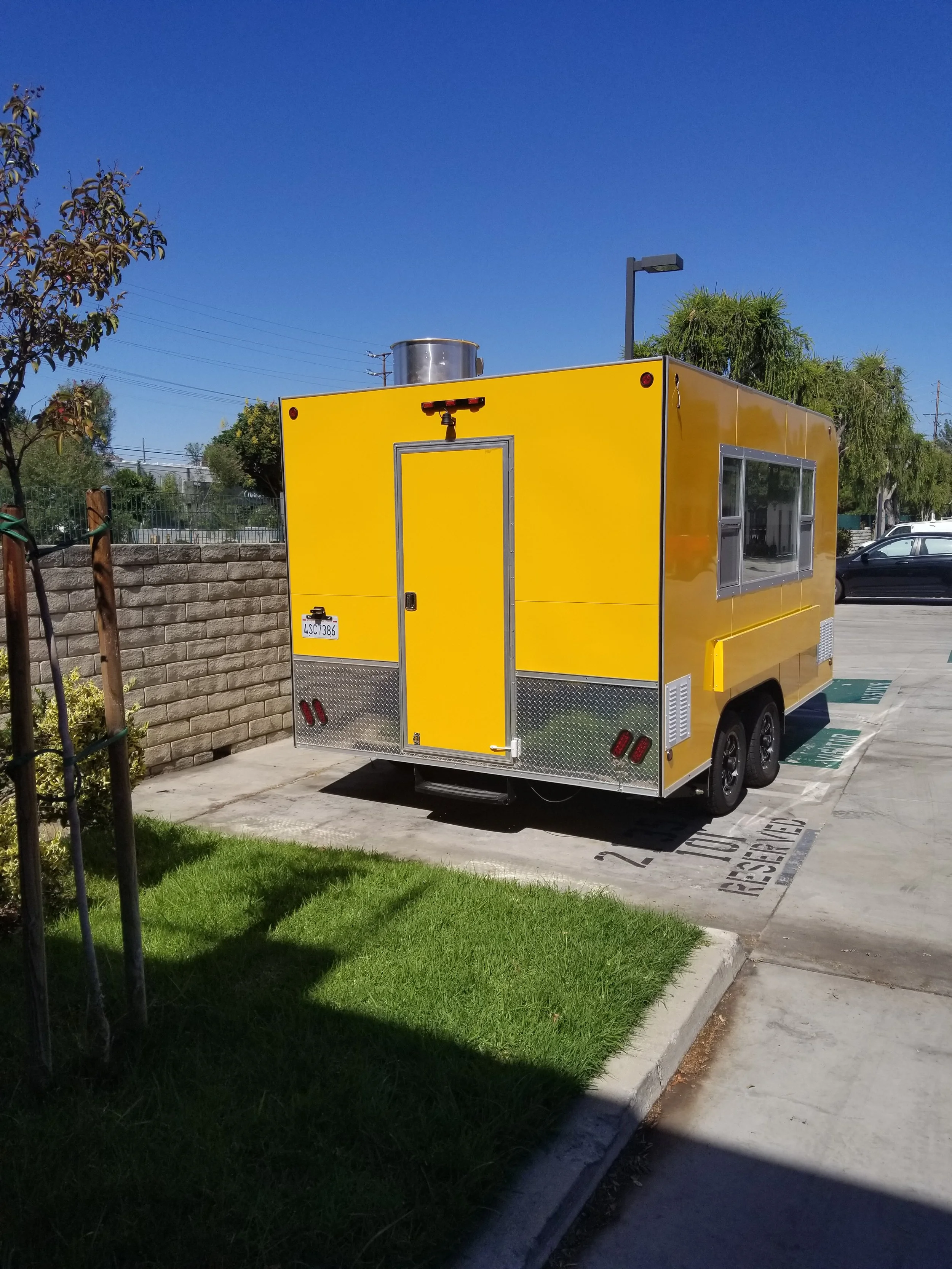 Golf Food Trailer by Culinary Coachworks