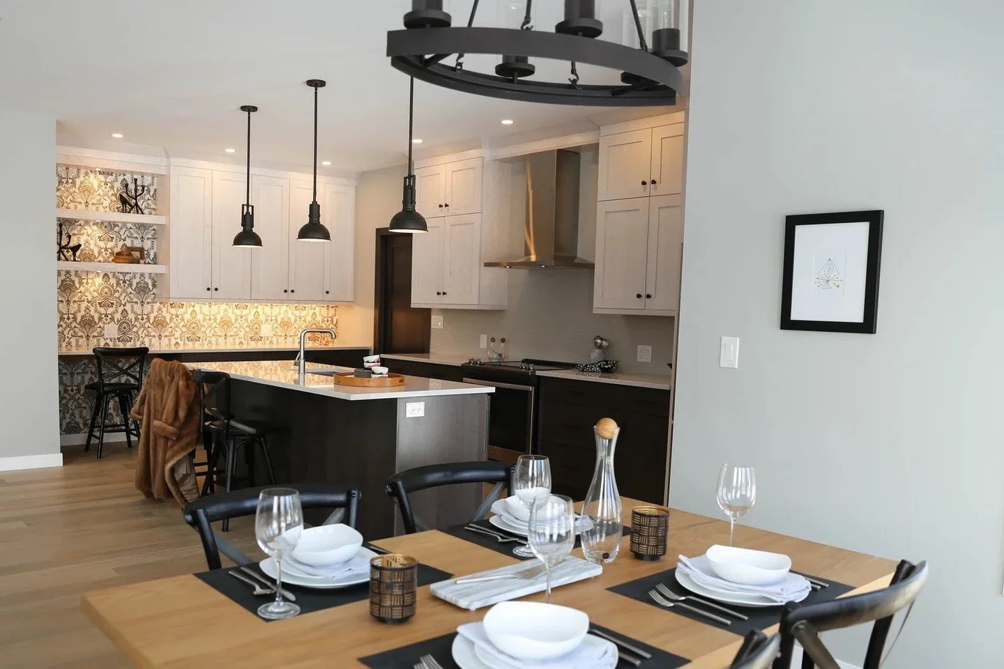 Don&rsquo;t be afraid to play with a little pattern or colour in your home. ⁠
⁠
Intentional repetition of a pattern throughout different spaces creates a sense of rhythm, harmony, and personality. ⁠
⁠
The result is a home that&rsquo;s full of persona