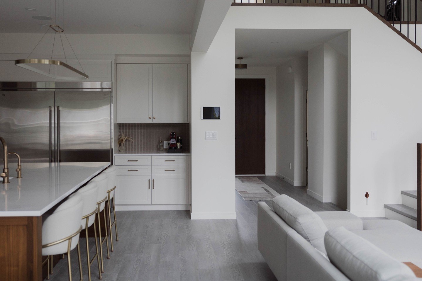 A well designed home is more than just rooms that work for you, it&rsquo;s about rooms that work together. ⁠
⁠
#homedesign #dreamhome #customhome #winnipeghomebuilder #dynastyhomes