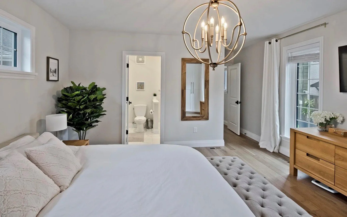 We love thinking about ensuites as a private extension of your primary. ⁠
⁠
Designed to flow seamlessly from the bedroom, it offers both convenience and a sense of everyday luxury.⁠
⁠
A seamless transition from rest to routine, all within your own sp