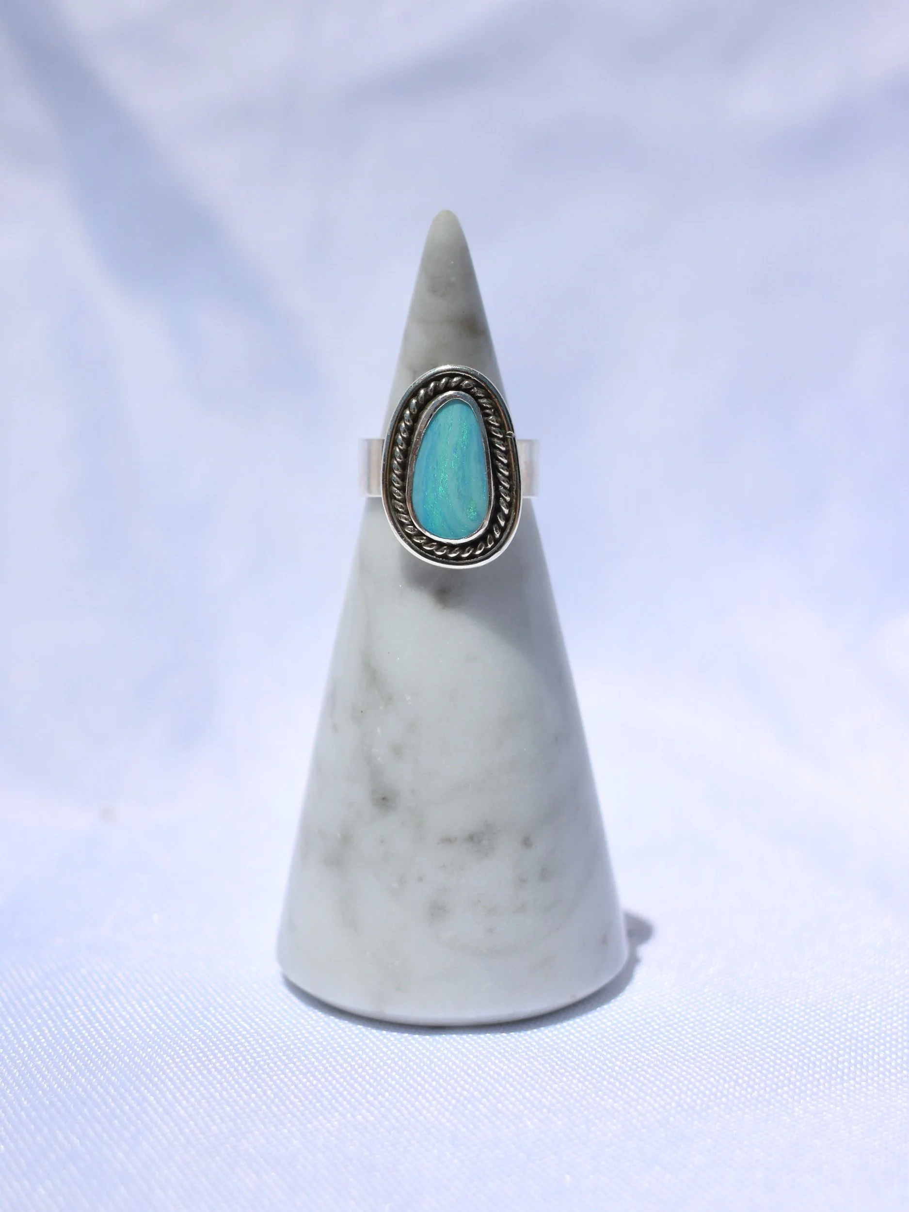 opal // 4.75
