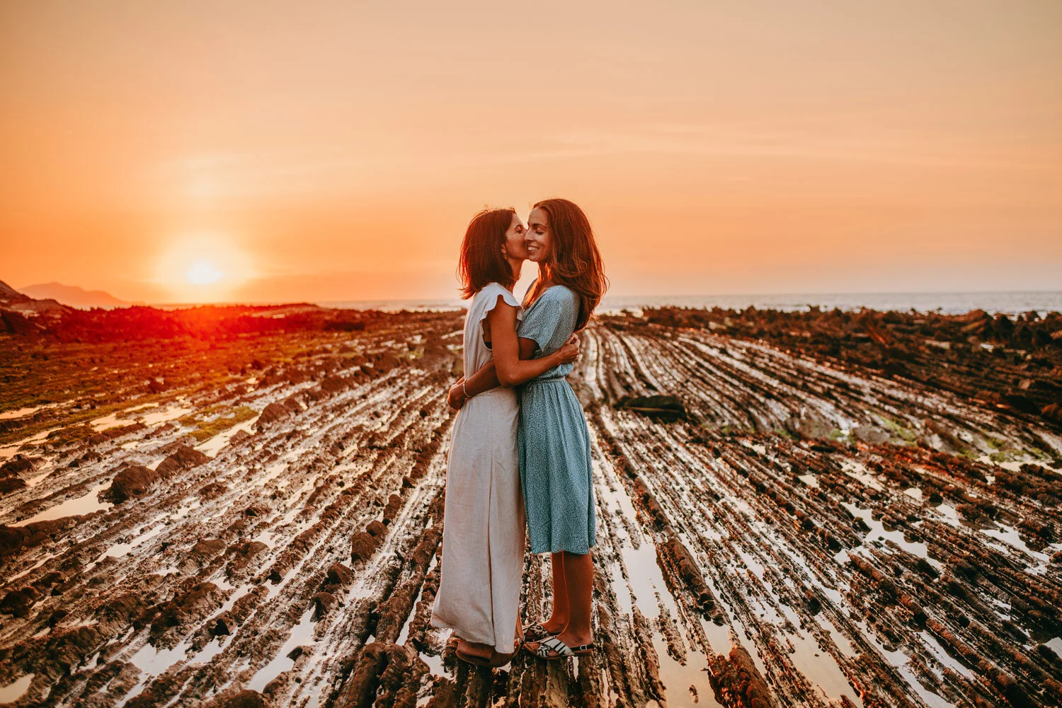 Preboda en el Flysch, playa de Sakoneta