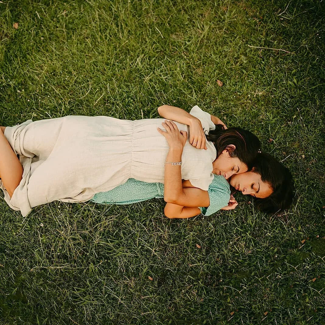 Calentando motores para el bodorrio que nos viene 😚😚😚
Estas son algunas fotos de la preboda que hice con Irati y Paula. Ten&eacute;is la sesi&oacute;n completa en el enlace de la Bio.
Este s&aacute;bado nos vamos de fiesta 🎉🎉🎉🎉🎊🎊🎊

Oso gutx