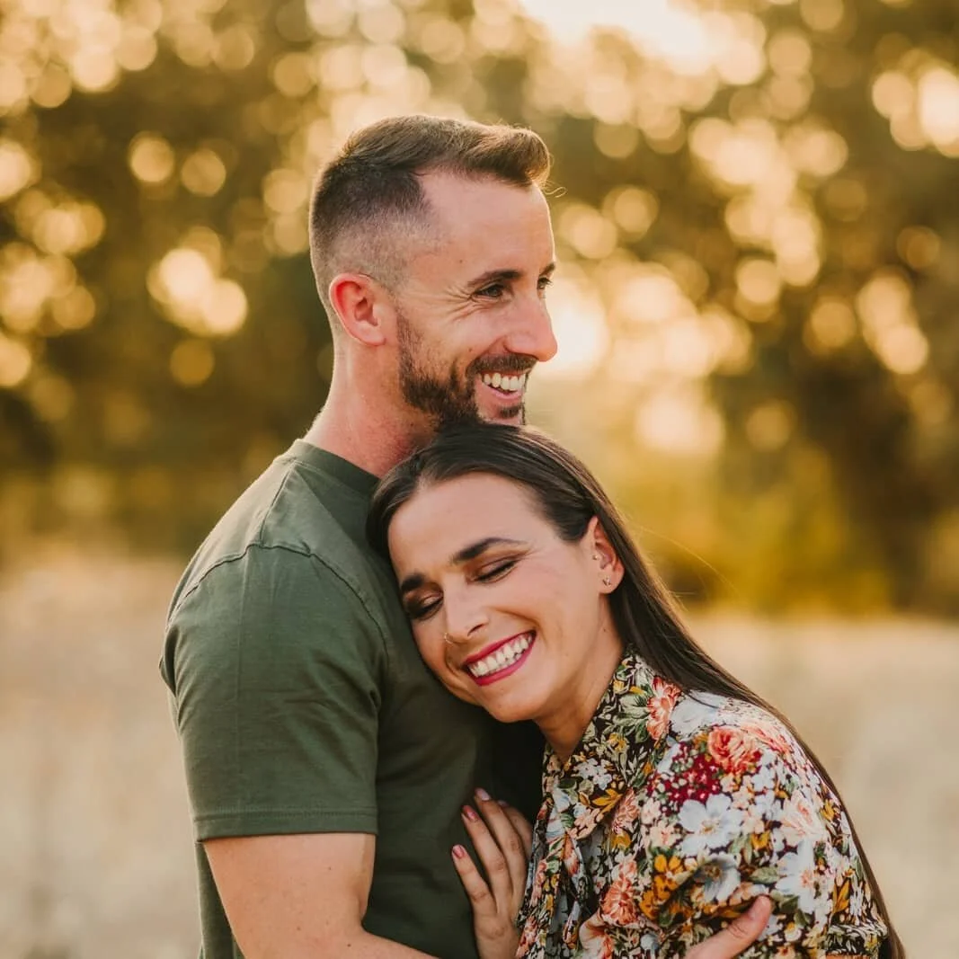 Cu&aacute;l os gusta m&aacute;s 1 o 2? A m&iacute; personalmente me gusta ver c&oacute;mo se descojonan de risa mis parejas y me quedo con la primera.
Feliz vuelta a la normalidad 😃😃
.
.
.
.
.#fotografobodas #fotografodebodaseuskadi #love #amor #co