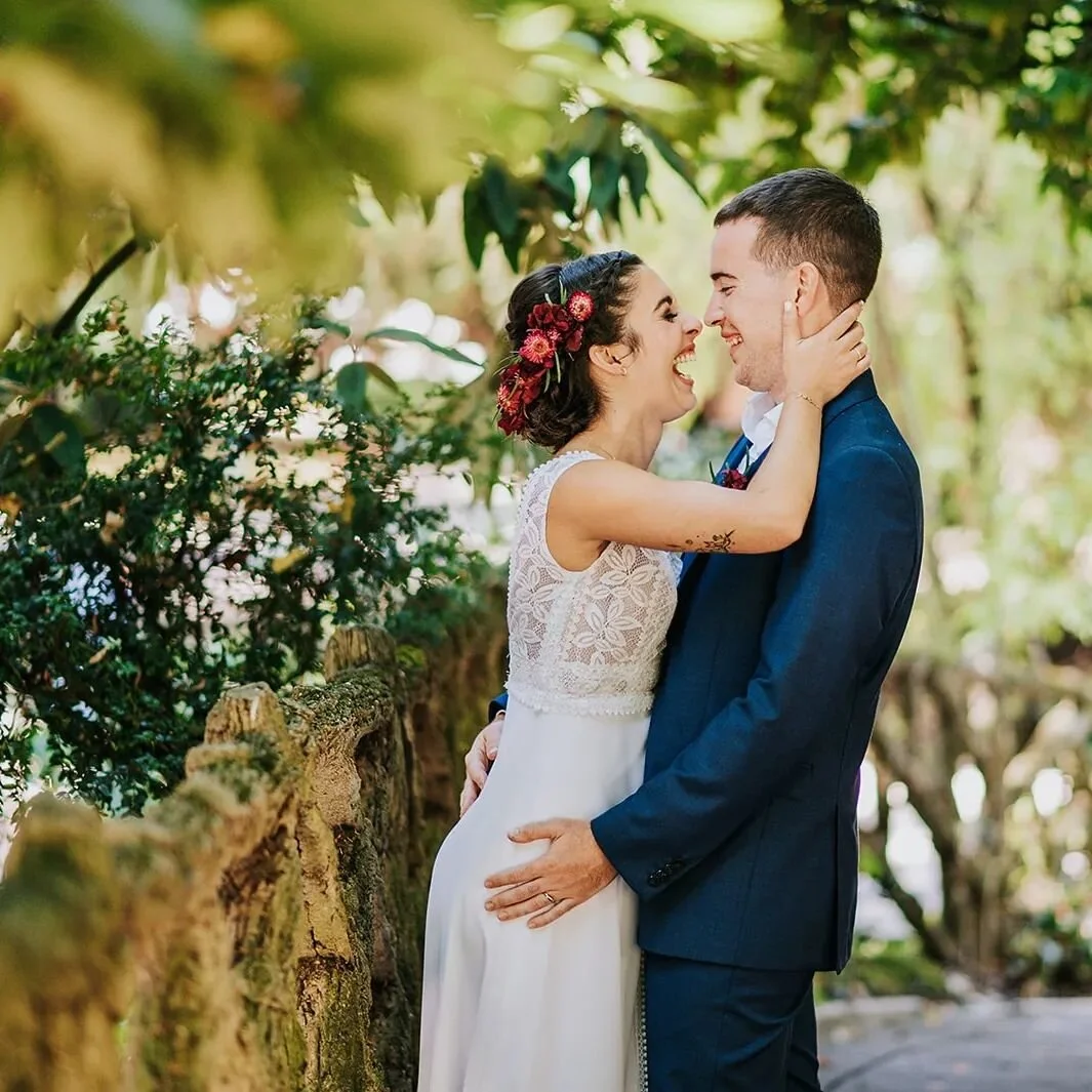 Olatz + Imanol se casaron en el Ayuntamiento de Vitoria y aprovechamos para hacer la sesión de pareja por las inmediaciones. 👰‍♀️🤵💍🐾