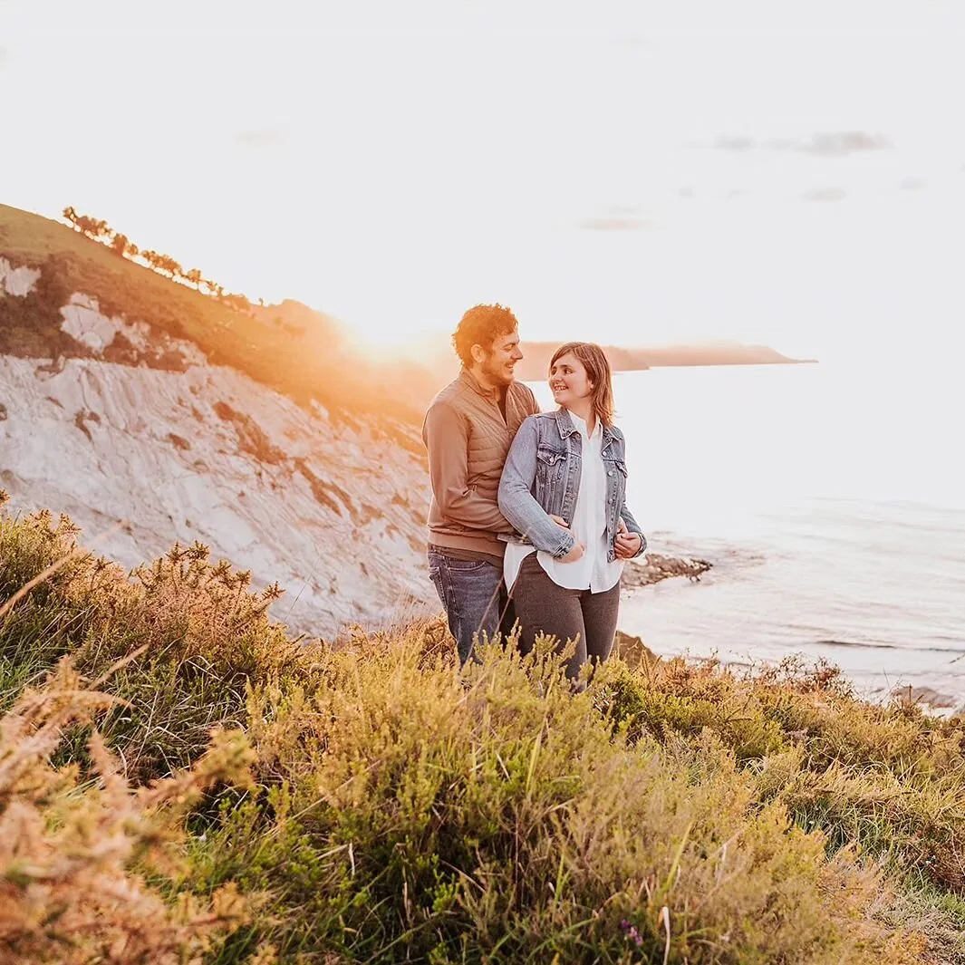 Larunbatean Maite eta Julenen egun berezia izango da. Donostiko @hotel_gudamendi -n elkartuko gara egun ikaragarri bat pasatzeko.
Este sábado será el gran día de Maite y Julen. Lo celebraremos a lo grande en el @hotel_gudamendi.