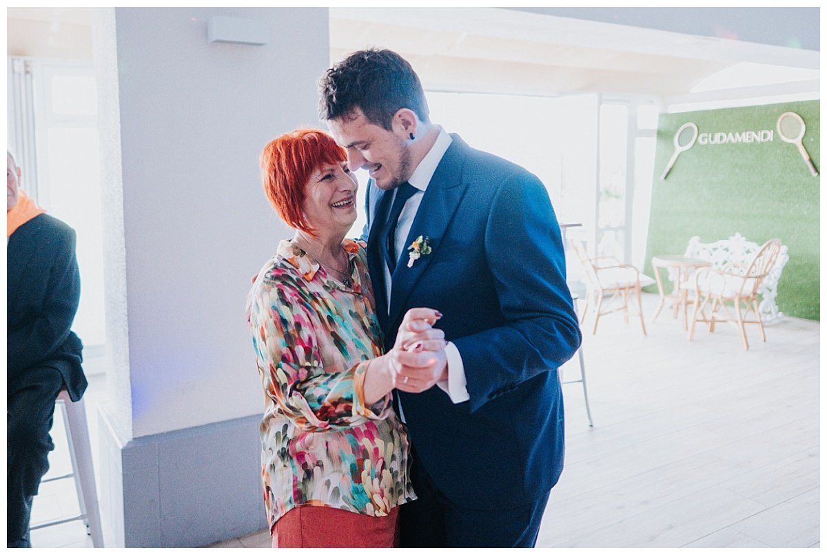 Fotografo de bodas hotel gudamendi. Boda en hotel Gudamendi. Ezkontza Gudamendi. Boda en Donosti (75).jpg