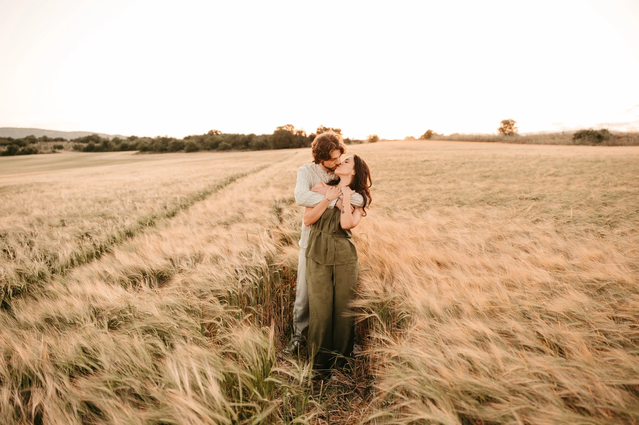 Preboda en campos de trigo