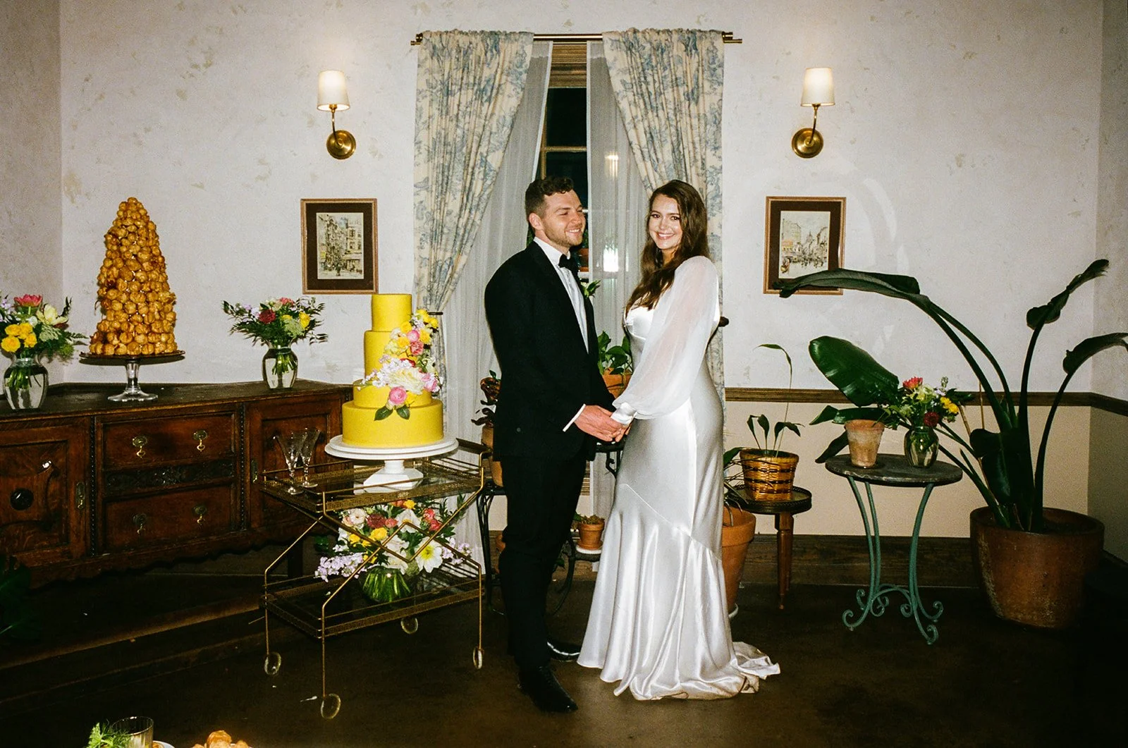 morgan-cole-wedding-film-000459760050.jpg