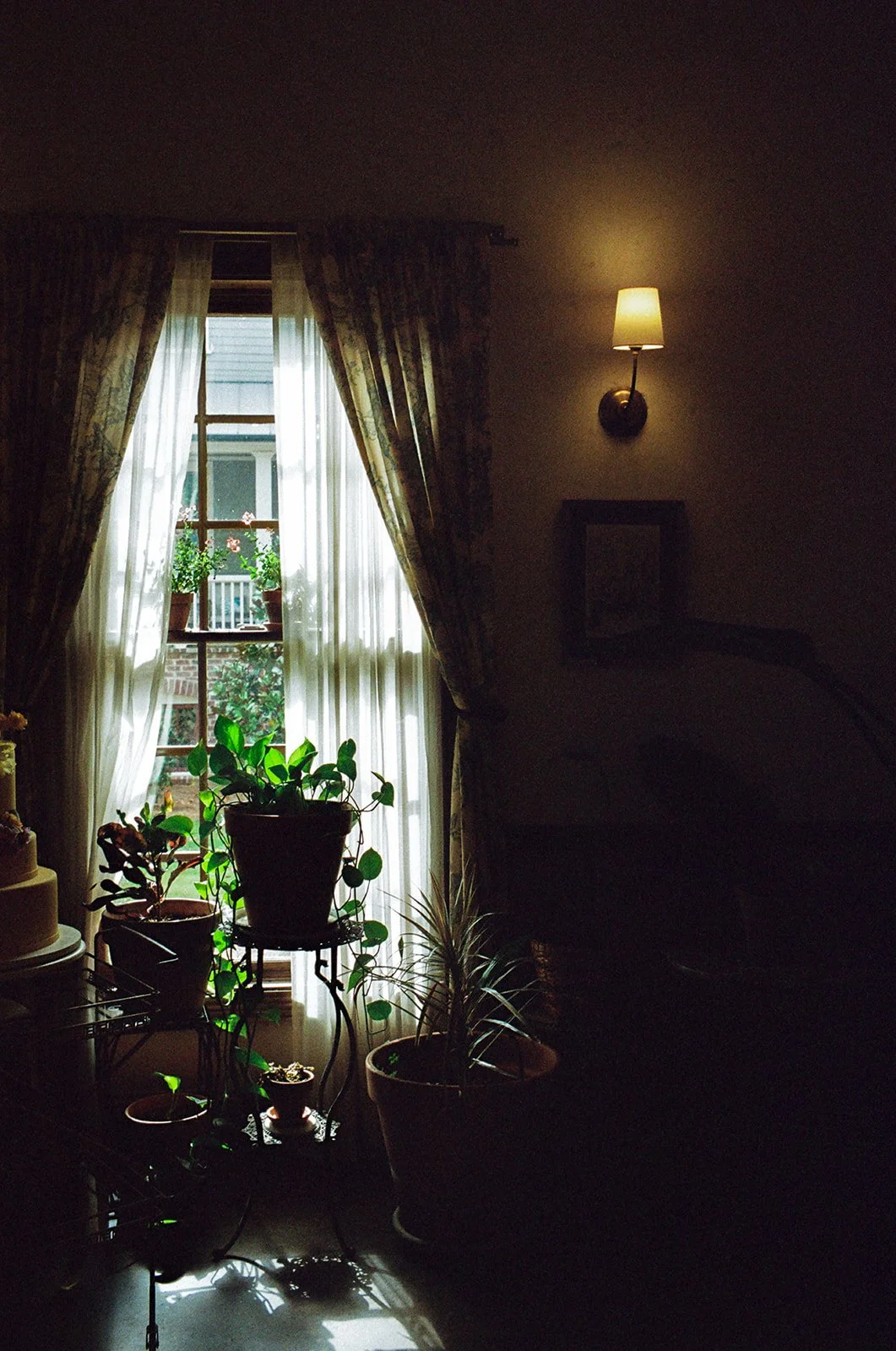 morgan-cole-wedding-film-000459760097.jpg