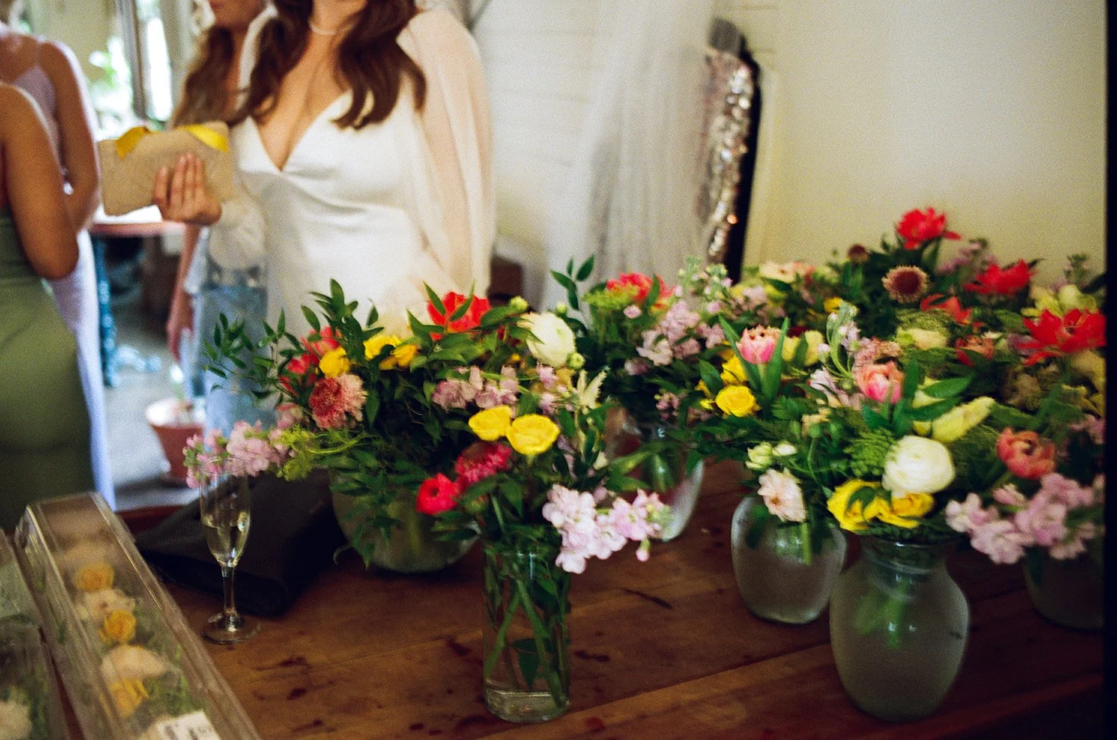 morgan-cole-wedding-film-000459760105.jpg