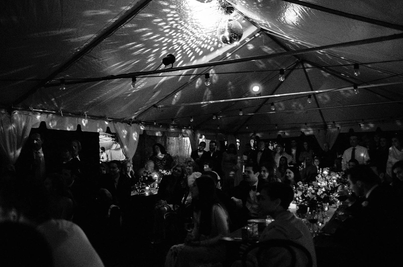 morgan-cole-wedding-film-000459760121.jpg