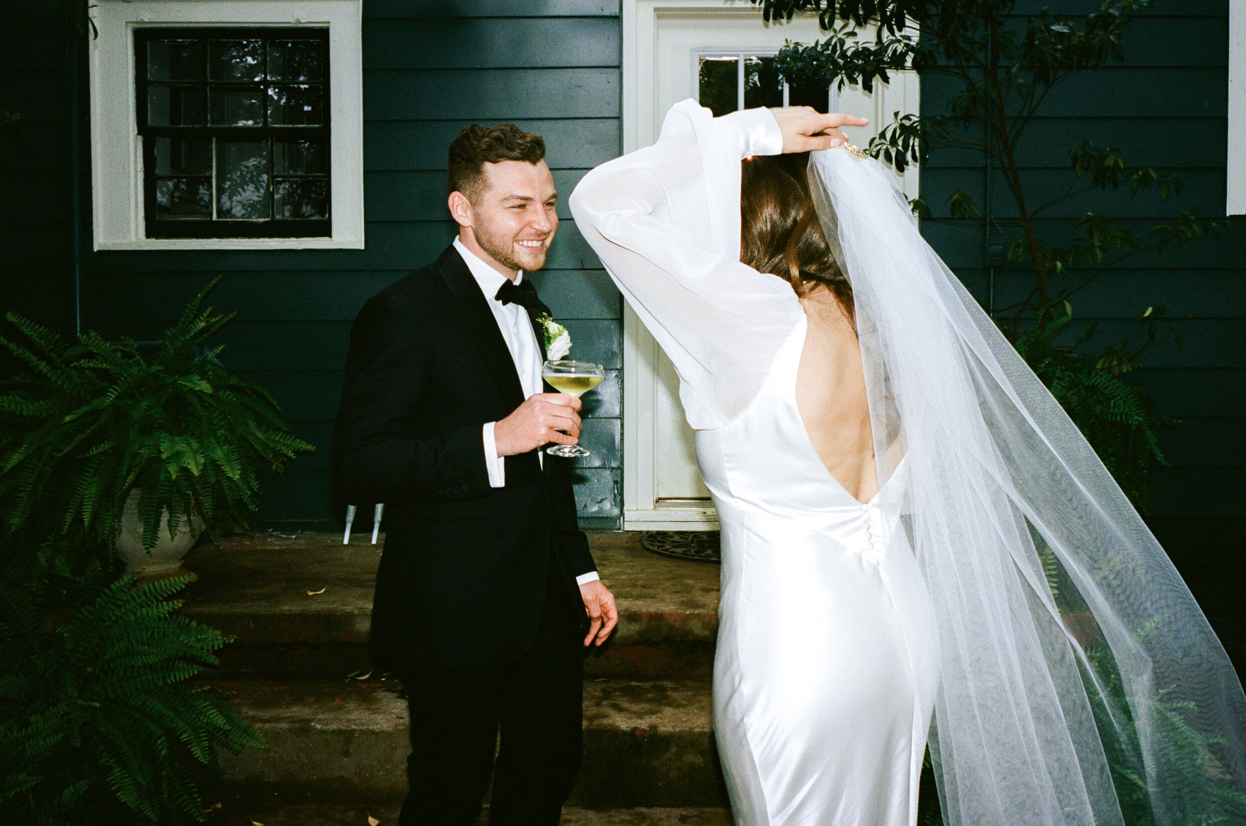 morgan-cole-wedding-film-000459760004.jpg