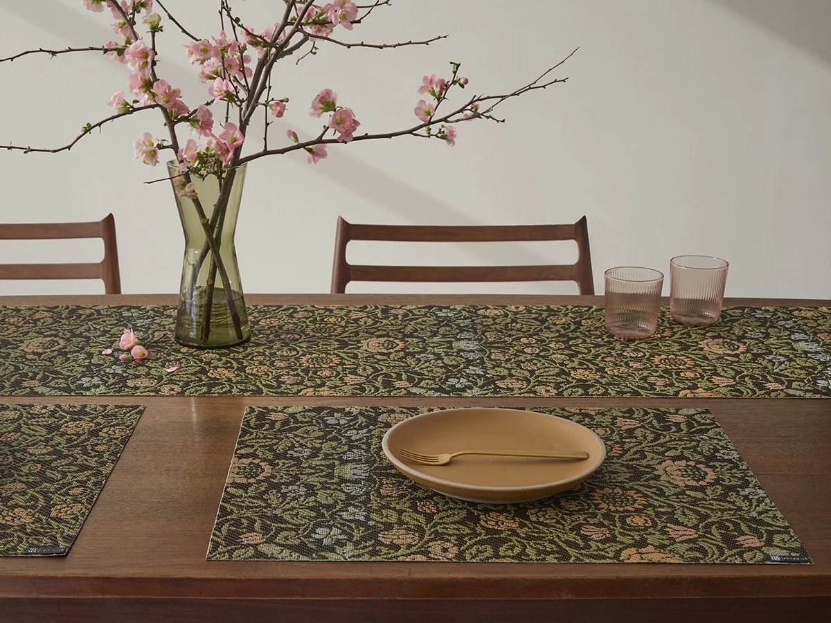 2025-02-06-table_met_william_morris_deep_multi_7508.jpg