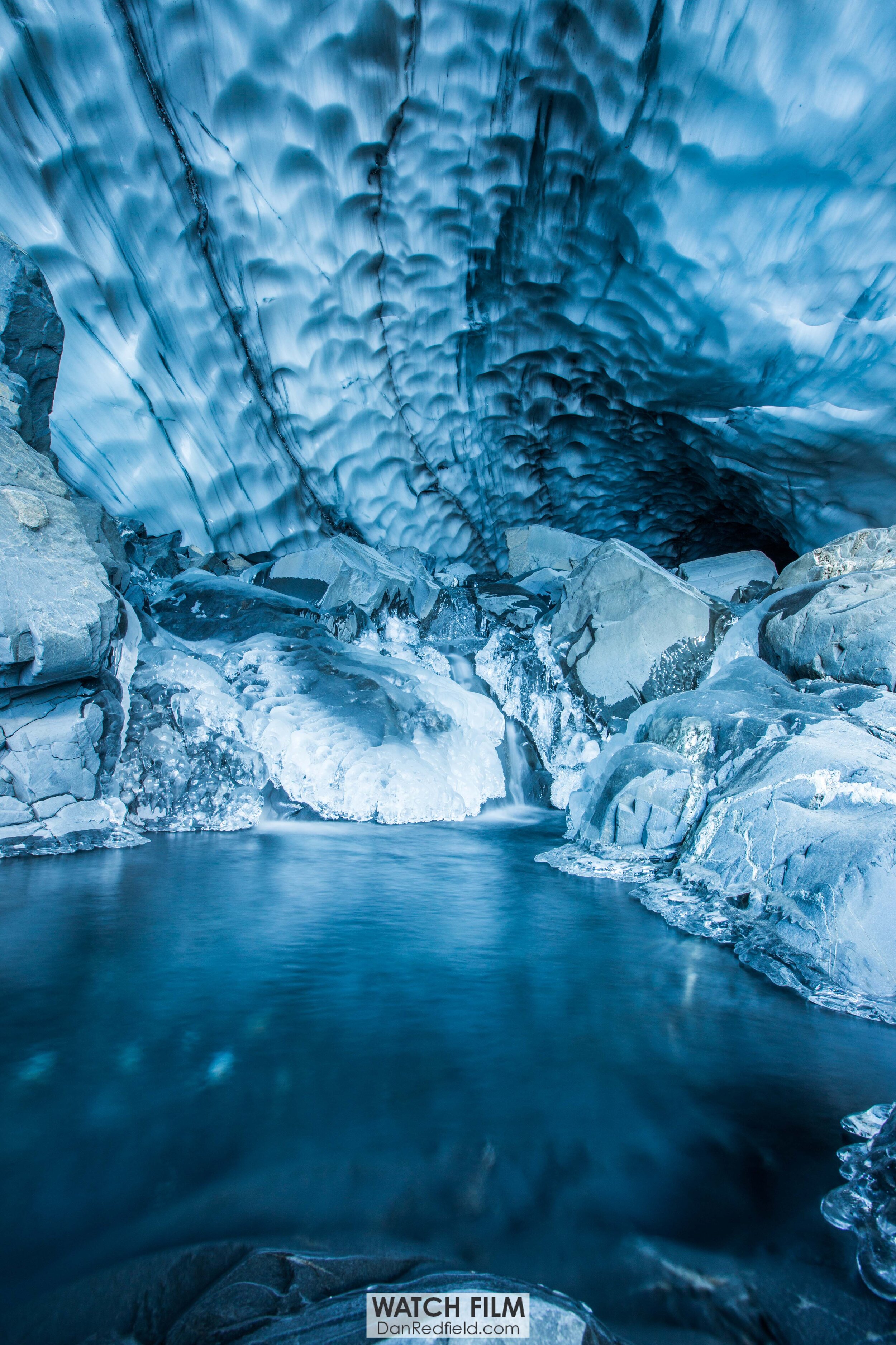 byron glacier 1.jpg