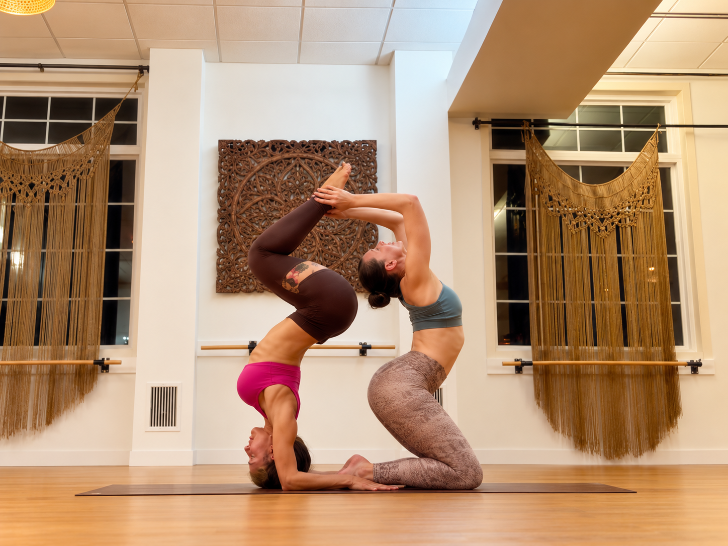 Partner yoga studio photo .png