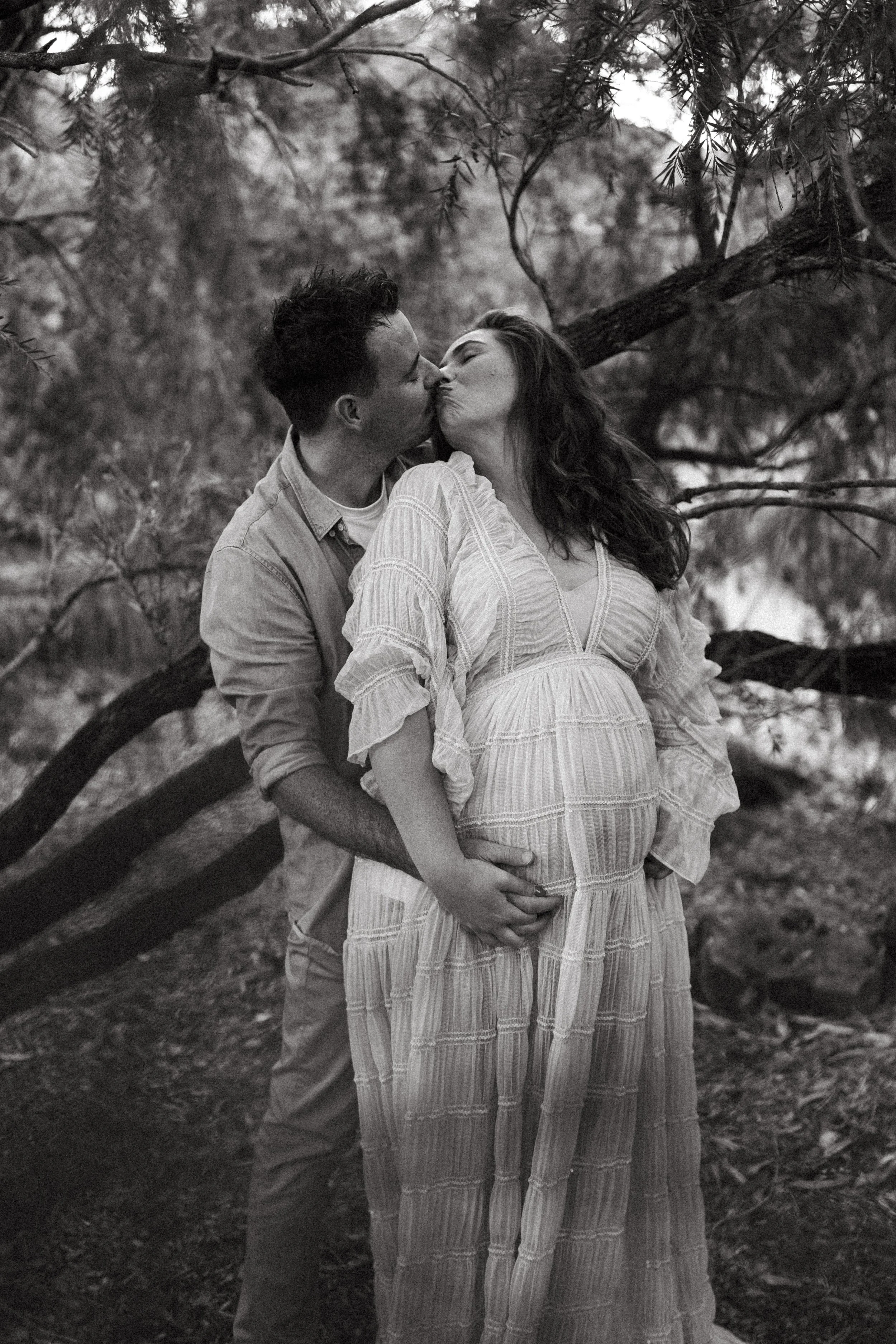 260606_160420_shae maternity session_1379.jpg