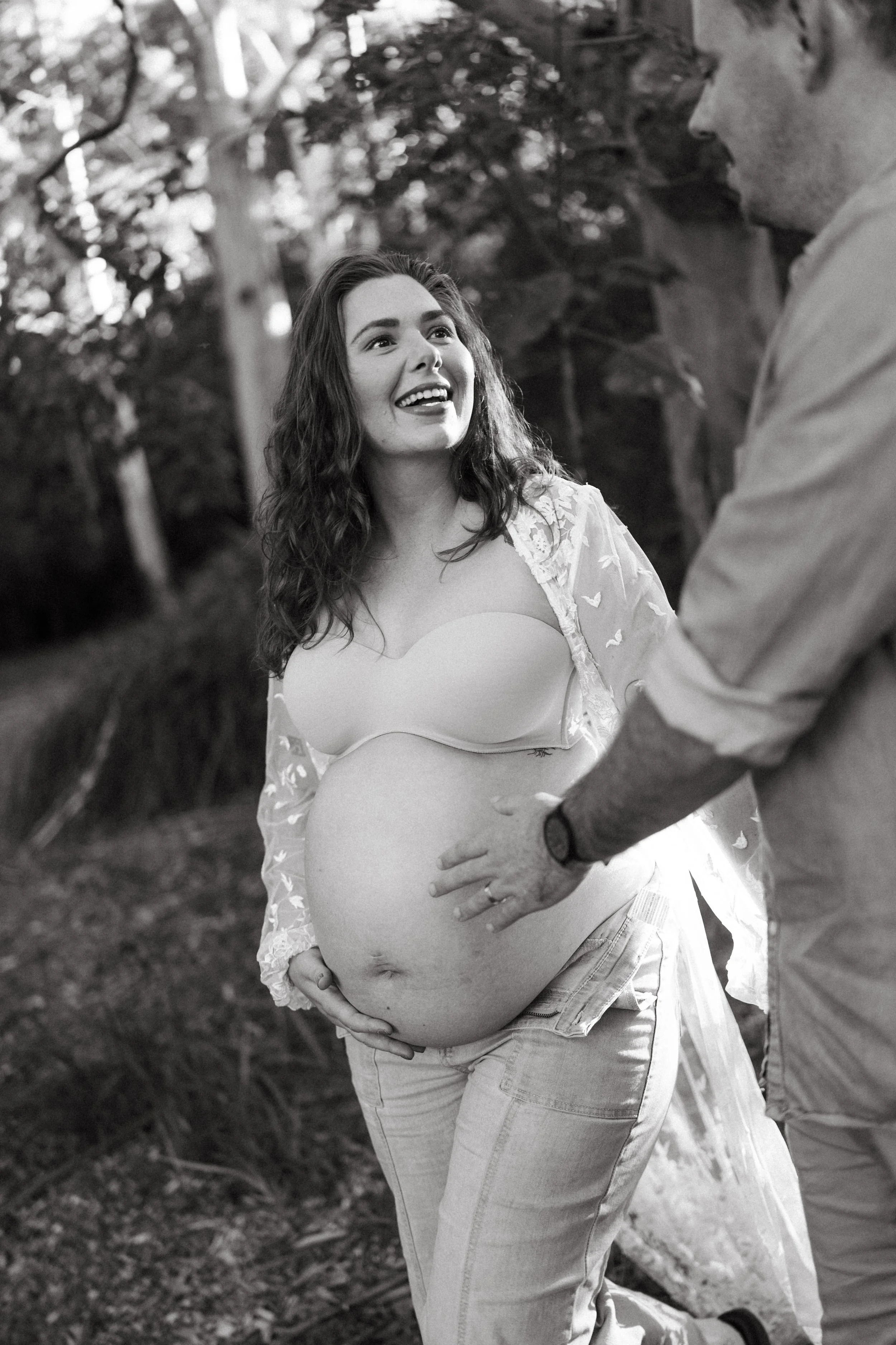260606_153729_shae maternity session_0737-2.jpg