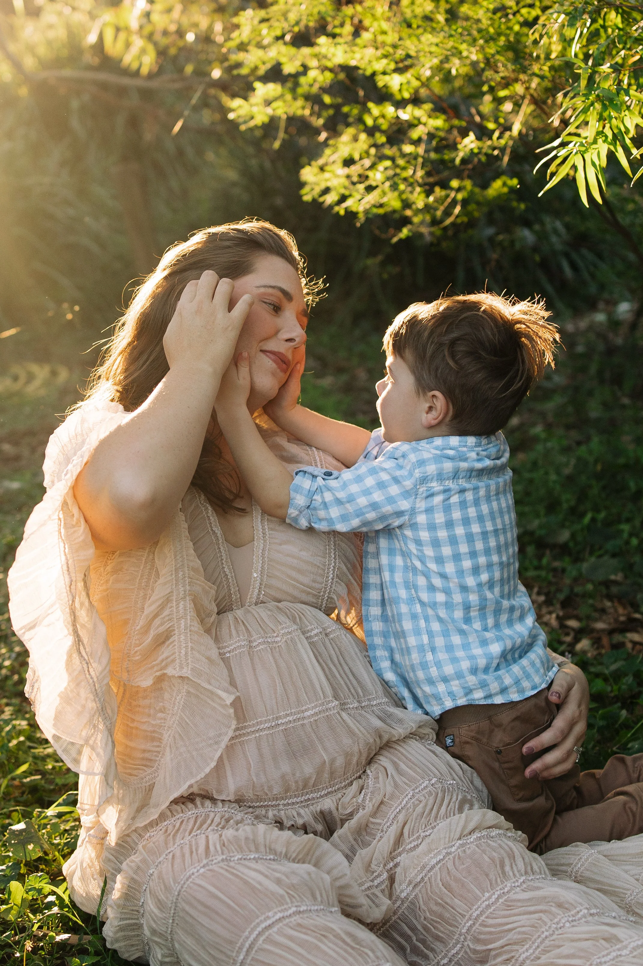 260606_155616_shae maternity session_1073.jpg