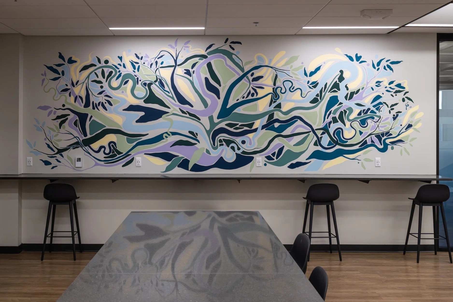 Branches and Bends, Acrylic Mural on Sheetrock, Tulane University Howard Tilton Memorial Library, 3rd Floor ILC + CELT, 2025, centerpiece wall