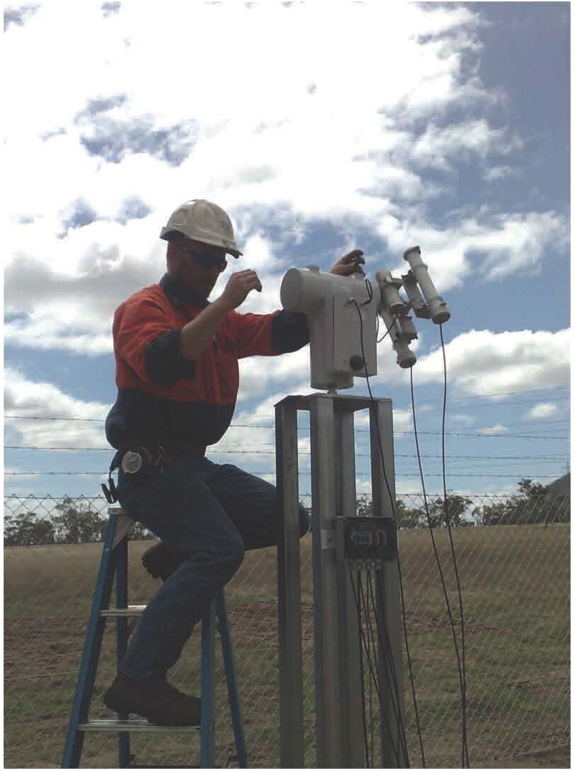 Solar tracking and weather station