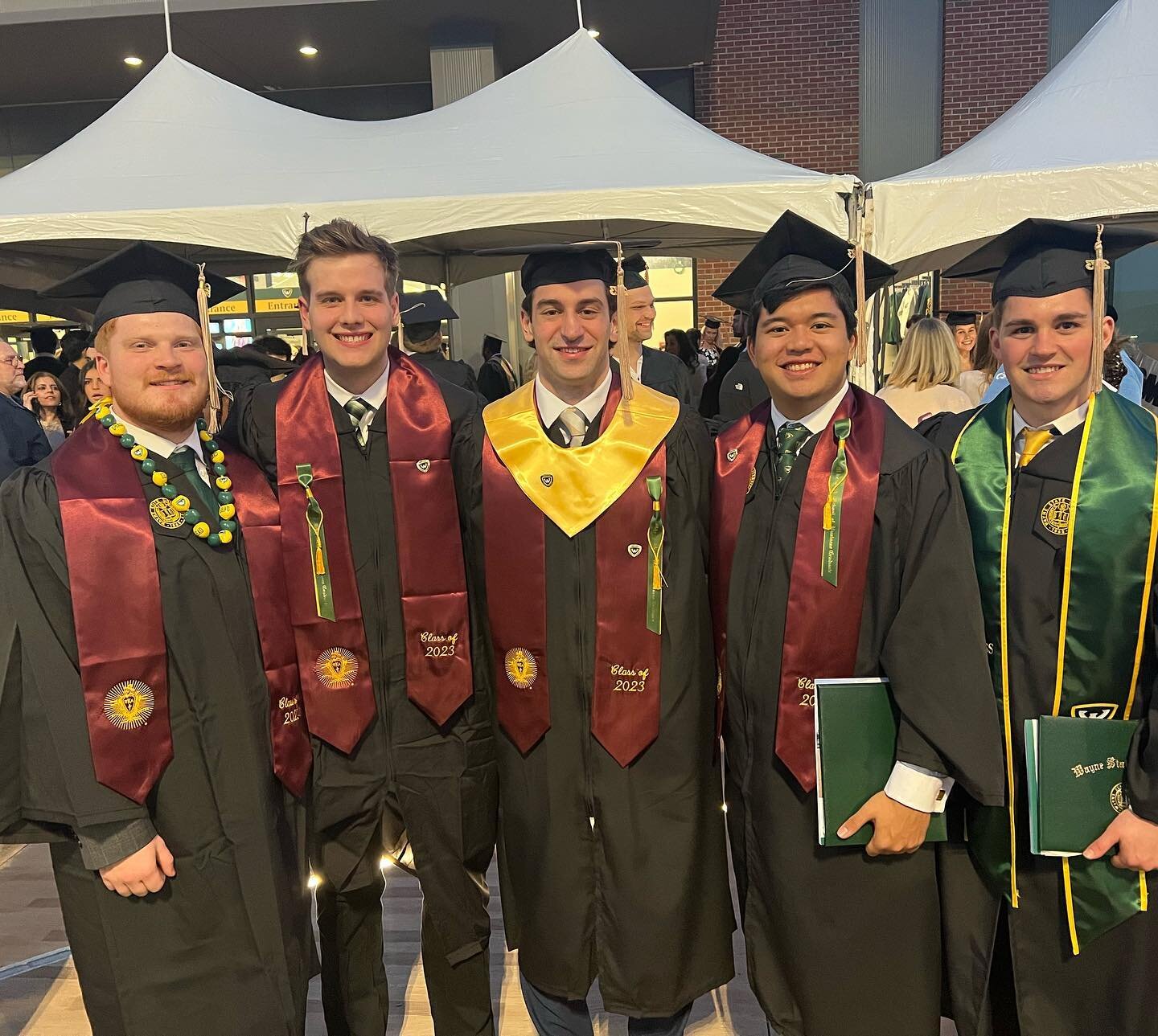 Congratulations to all of our seniors who have officially graduated this past week. You all have contributed so much in bettering our chapter, all of you definitely left this place better than when you arrived. We will all miss you in &phi;&phi;&kapp