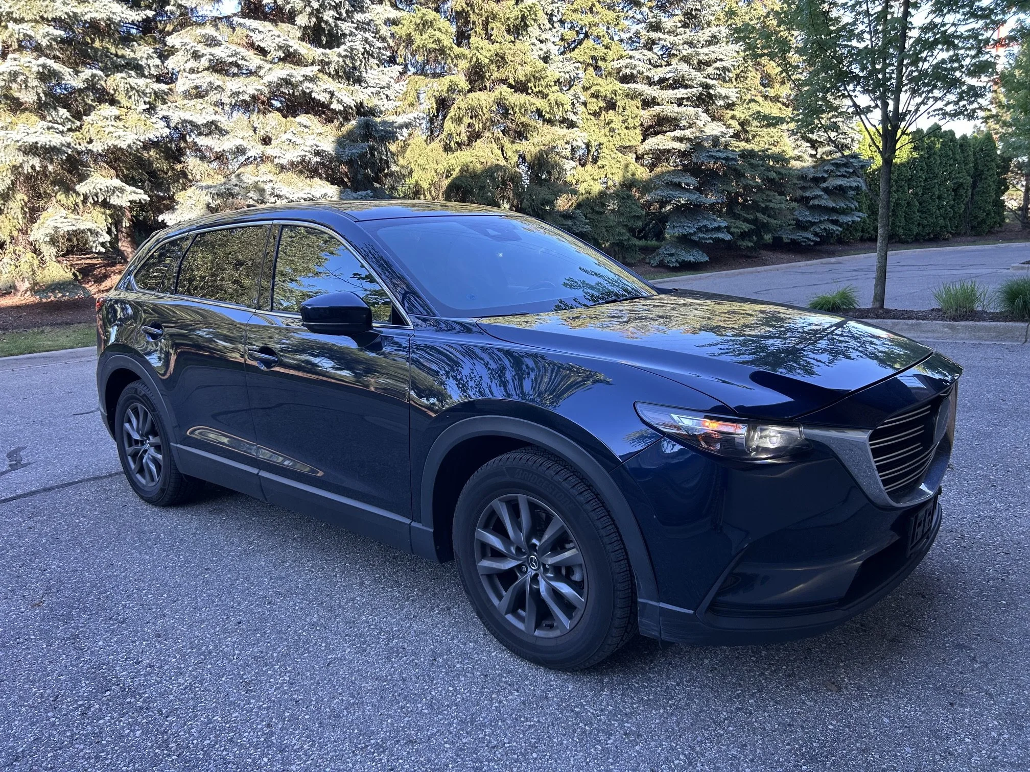 2021 MAZDA CX-9.  HEATED LEATHER, 7 SEATER, 4X4. ONLY 32K MILES. WIFES CAR FOR THE LAST 3 YEARS. JUST DID ALL NEW BRAKES AND TIRES. GREAT GAS MILEAGE FOR SUCH A BIG CAR.