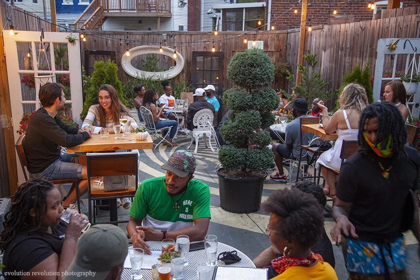 Photos — Mr. Braxton Bar & Kitchen