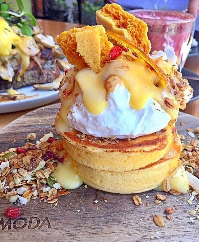 The best brunch in Perth 🤩
We can&rsquo;t wait to serve you this weekend 🥞 
@padburys #perthisok #weekend #breakfast #brunch #lunch #dinner #pertheats #pertmenu #pancakes #lemoncurd #famous #honeycomb #stack