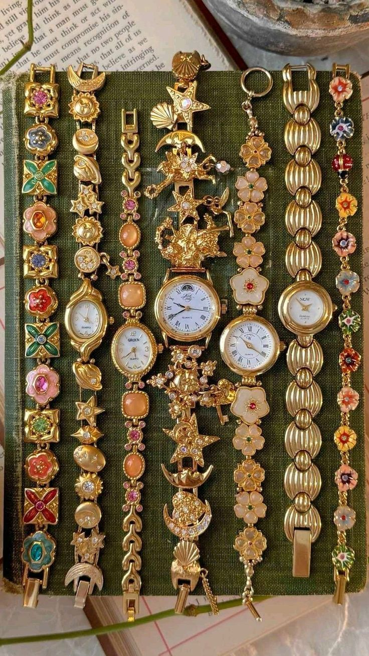 An Ode to Nostalgia: Why Second-Hand Jewelry is The Most Sustainable Choice You Can Make